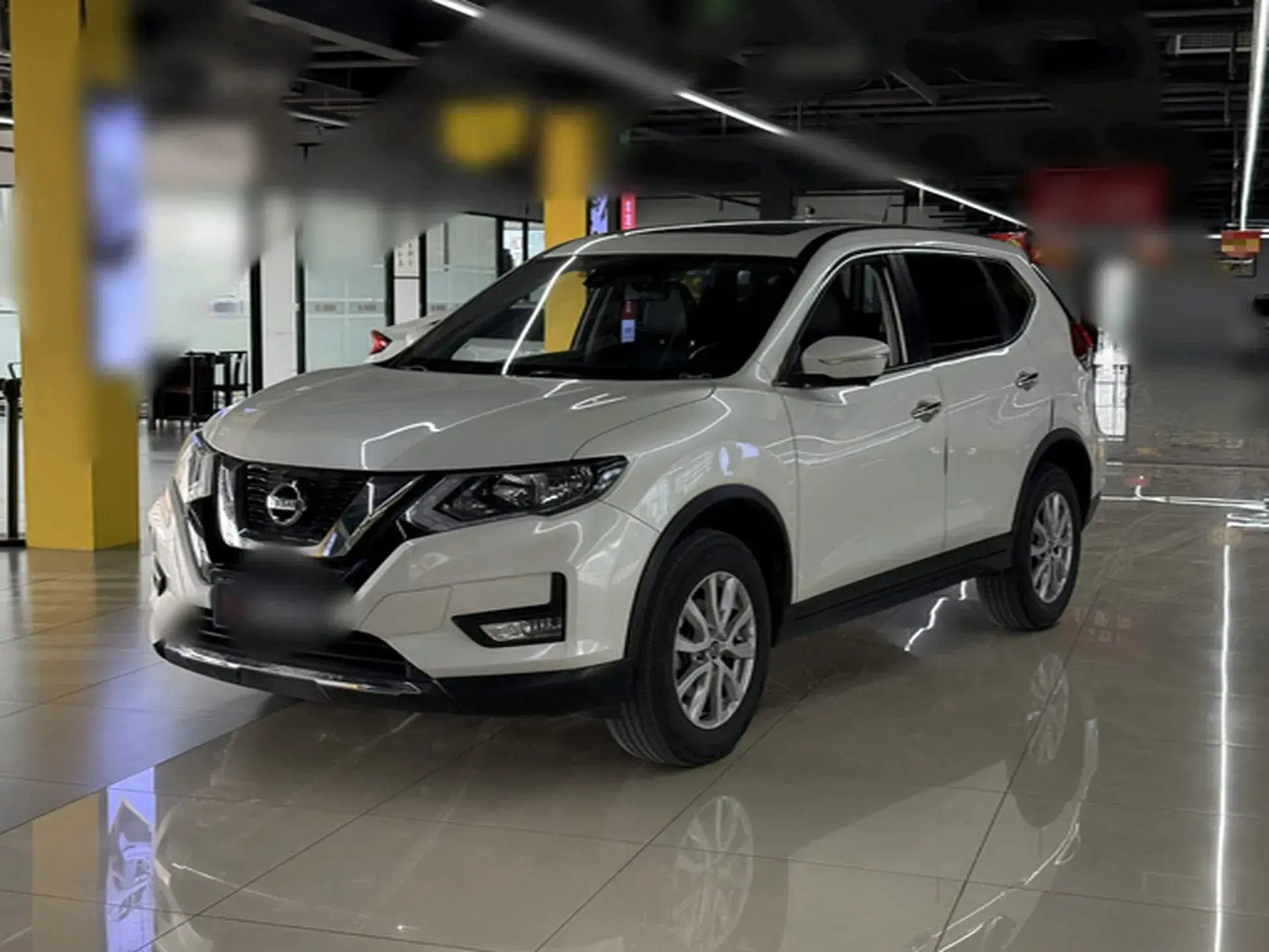 2020 NISSAN X-TRAIL view 1