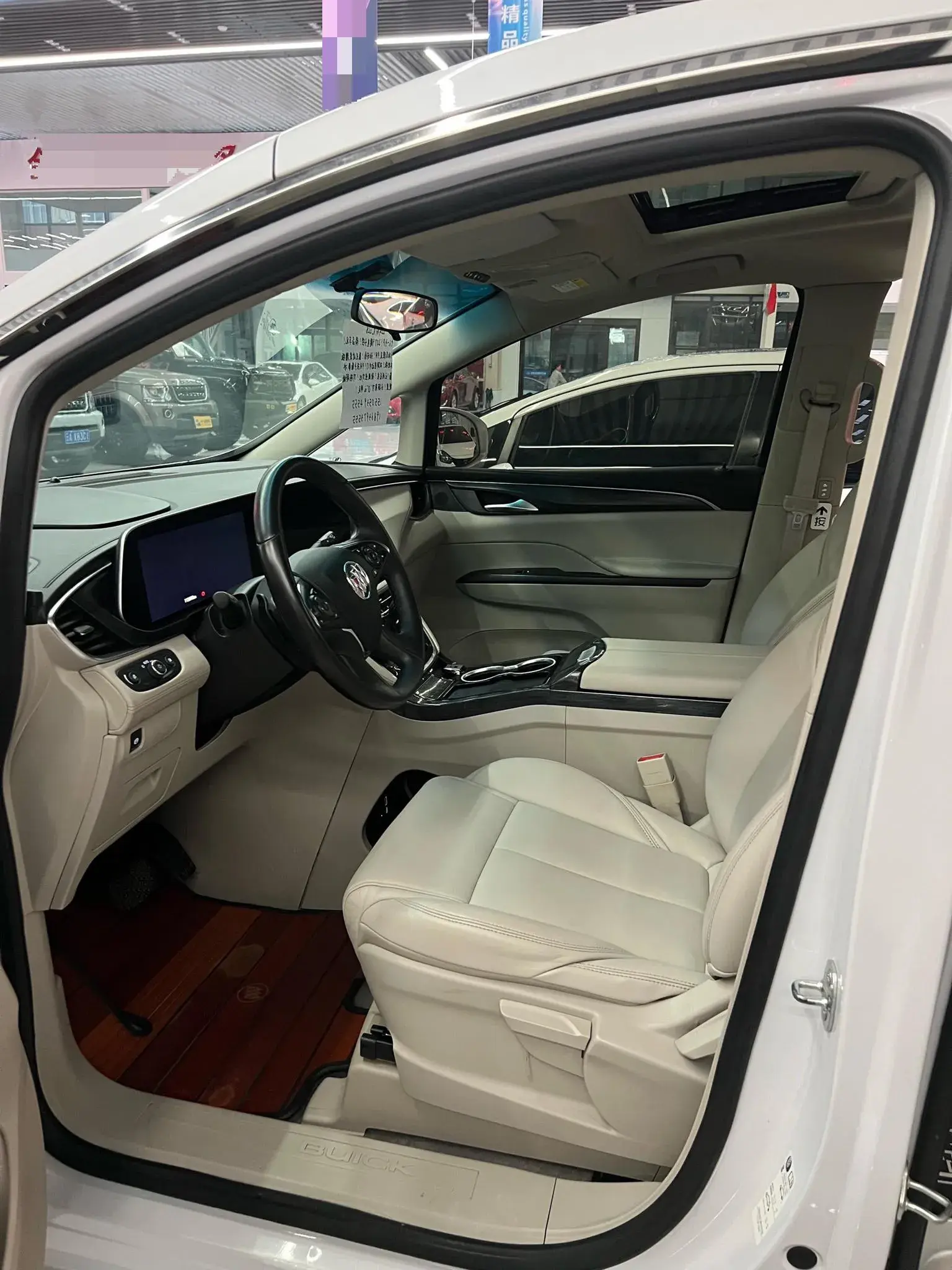 2022 BUICK GL8 thumbnail 3