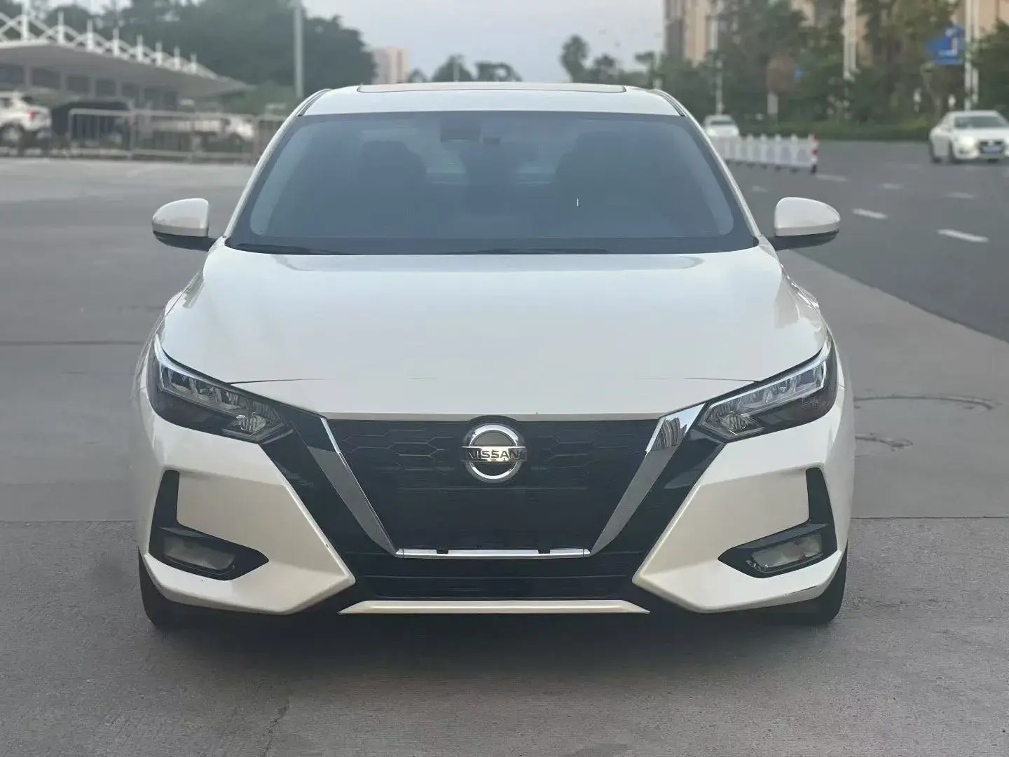 2022 NISSAN SYLPHY thumbnail 2