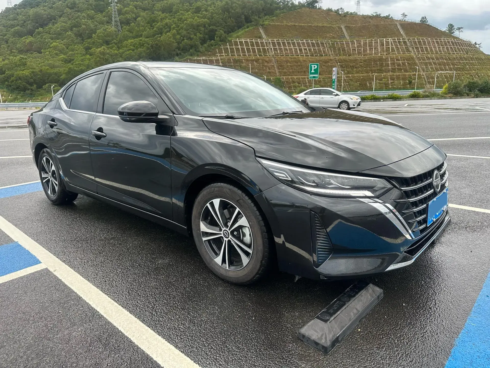 2023 NISSAN SYLPHY thumbnail 3