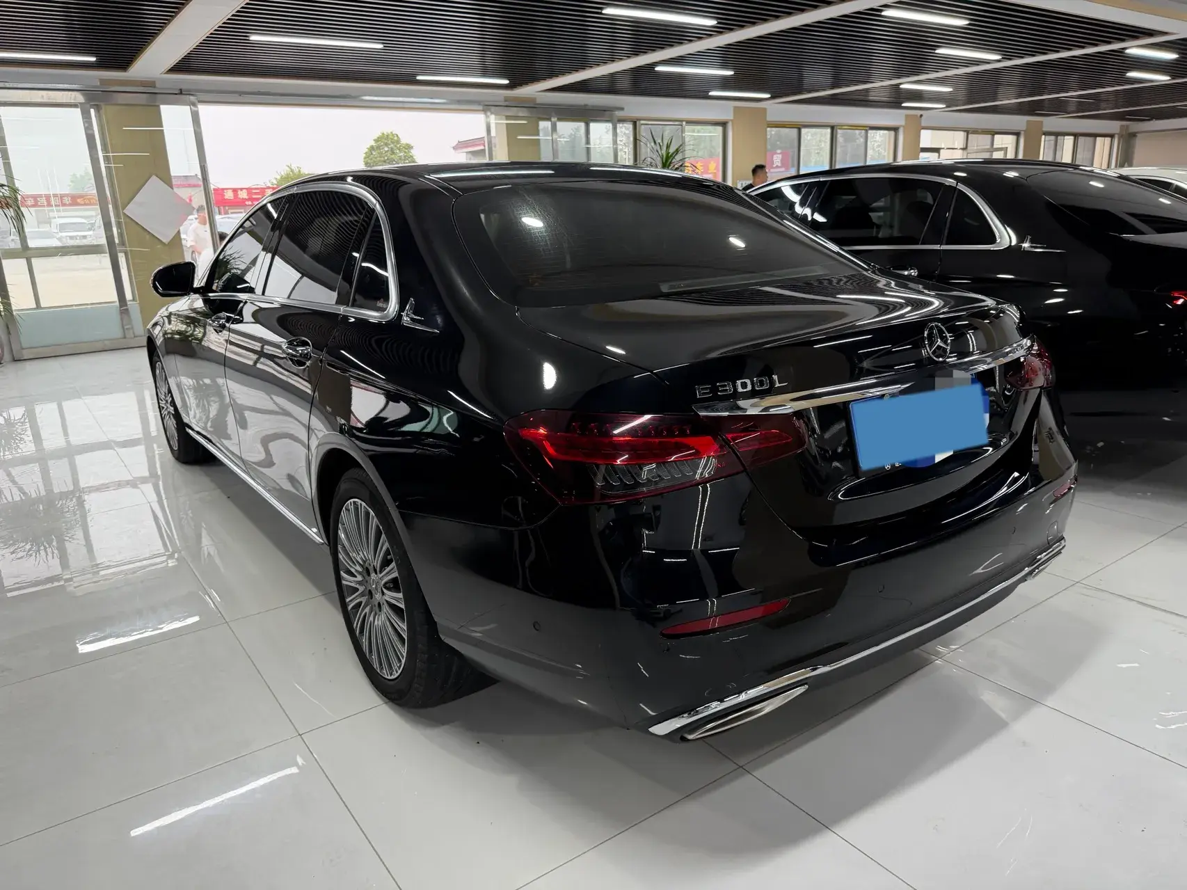 2023 MERCEDES-BENZ E thumbnail 3