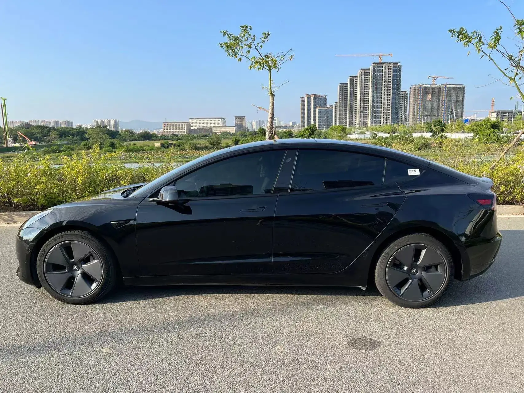 2021 TESLA MODEL thumbnail 3