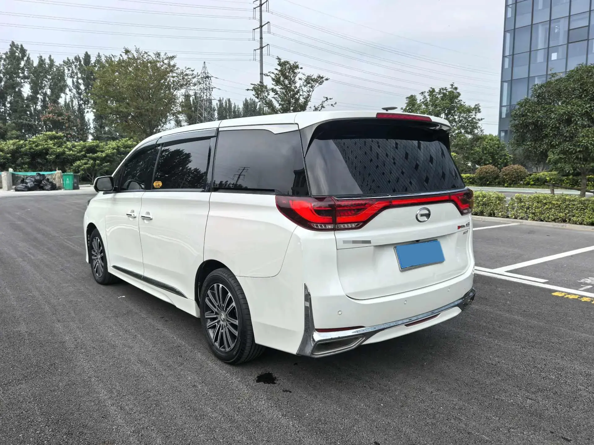 2021 GAC TRUMPCHI thumbnail 4