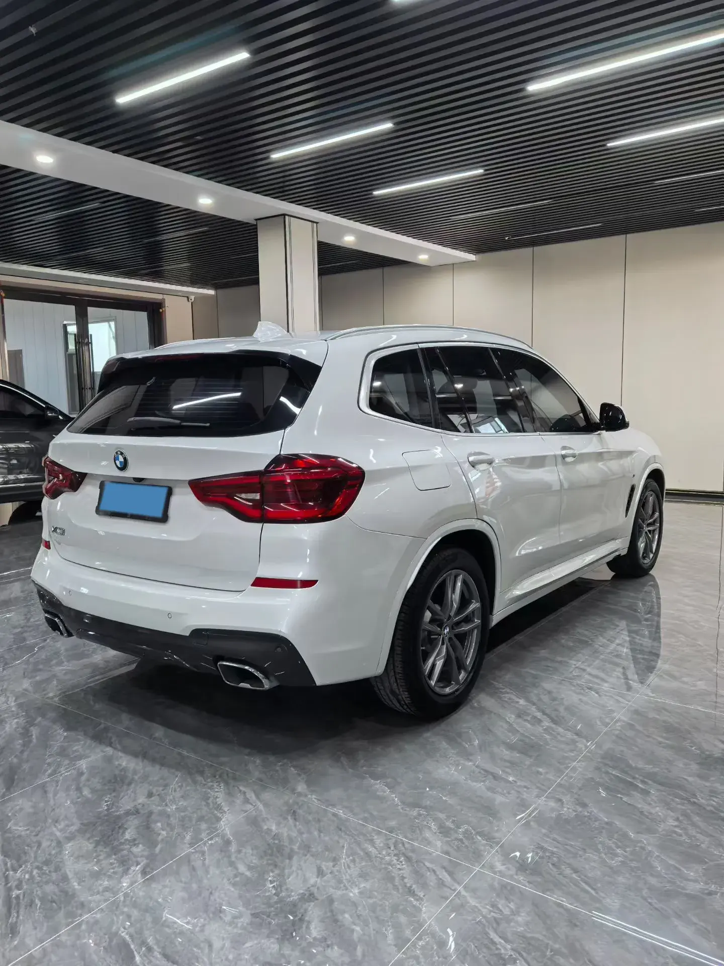 2021 BMW X3 thumbnail 4