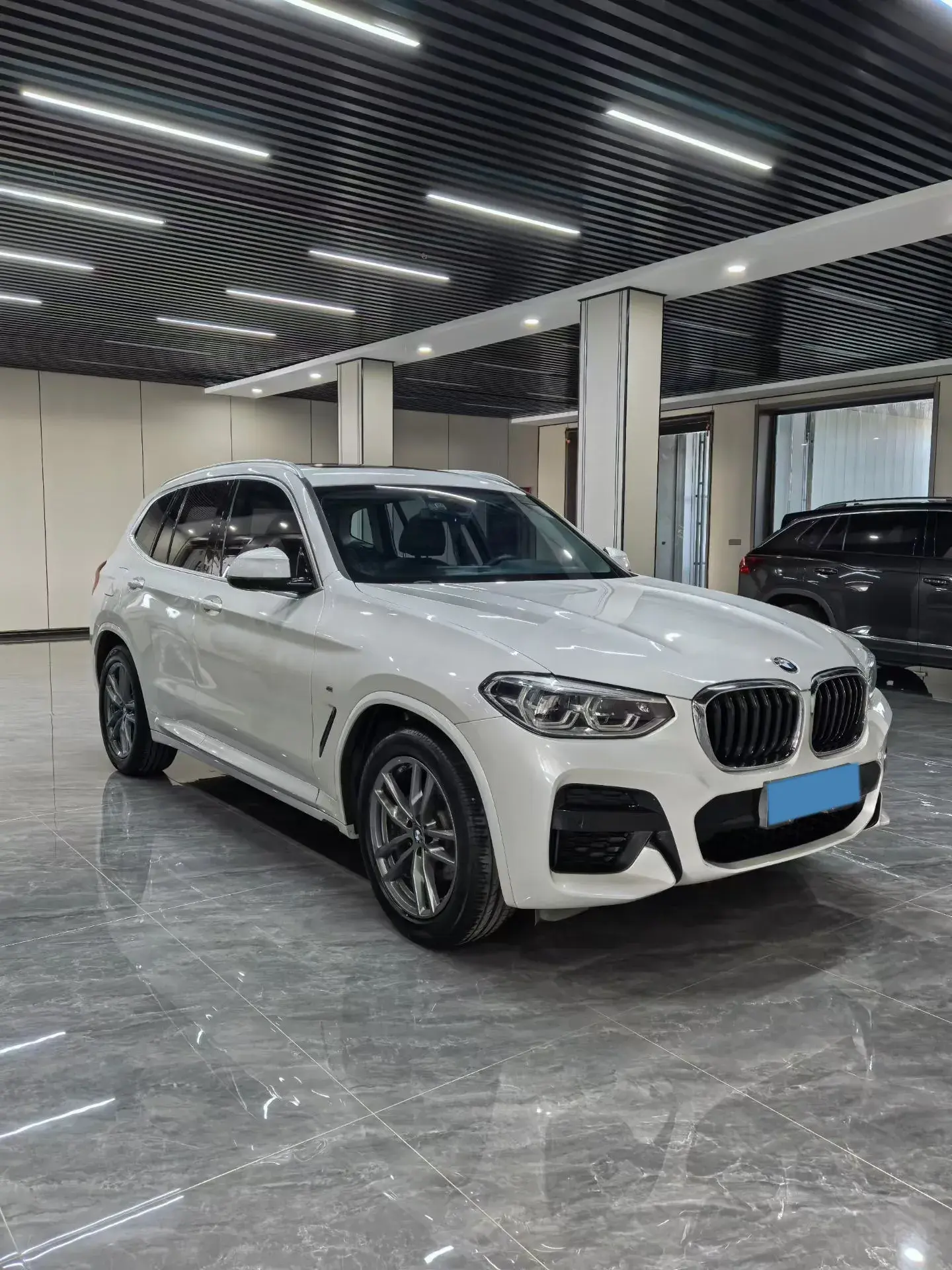 2021 BMW X3 thumbnail 3