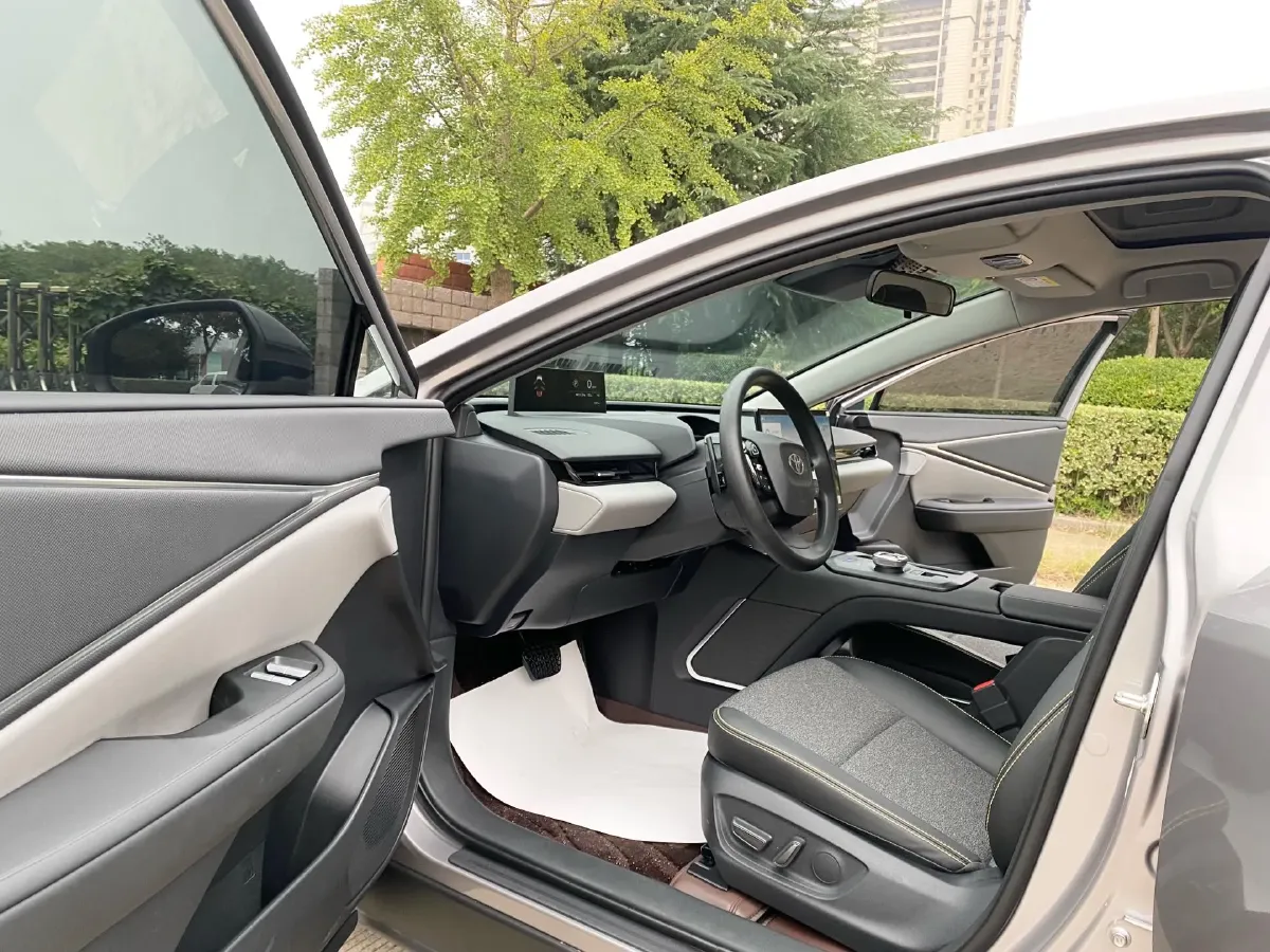 2025 Toyota bZ5 BEV,autocango,china used car exporter,china ev exporter,chinese used car exporter,chinese used ev exporter