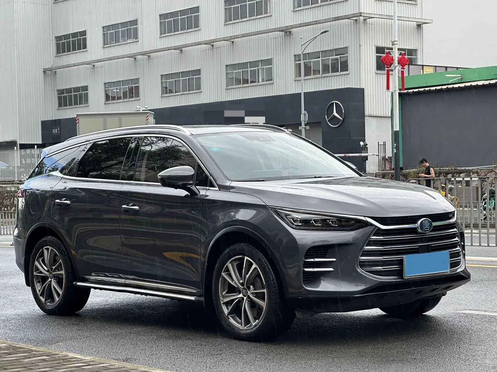 2018 BYD TANG thumbnail 3