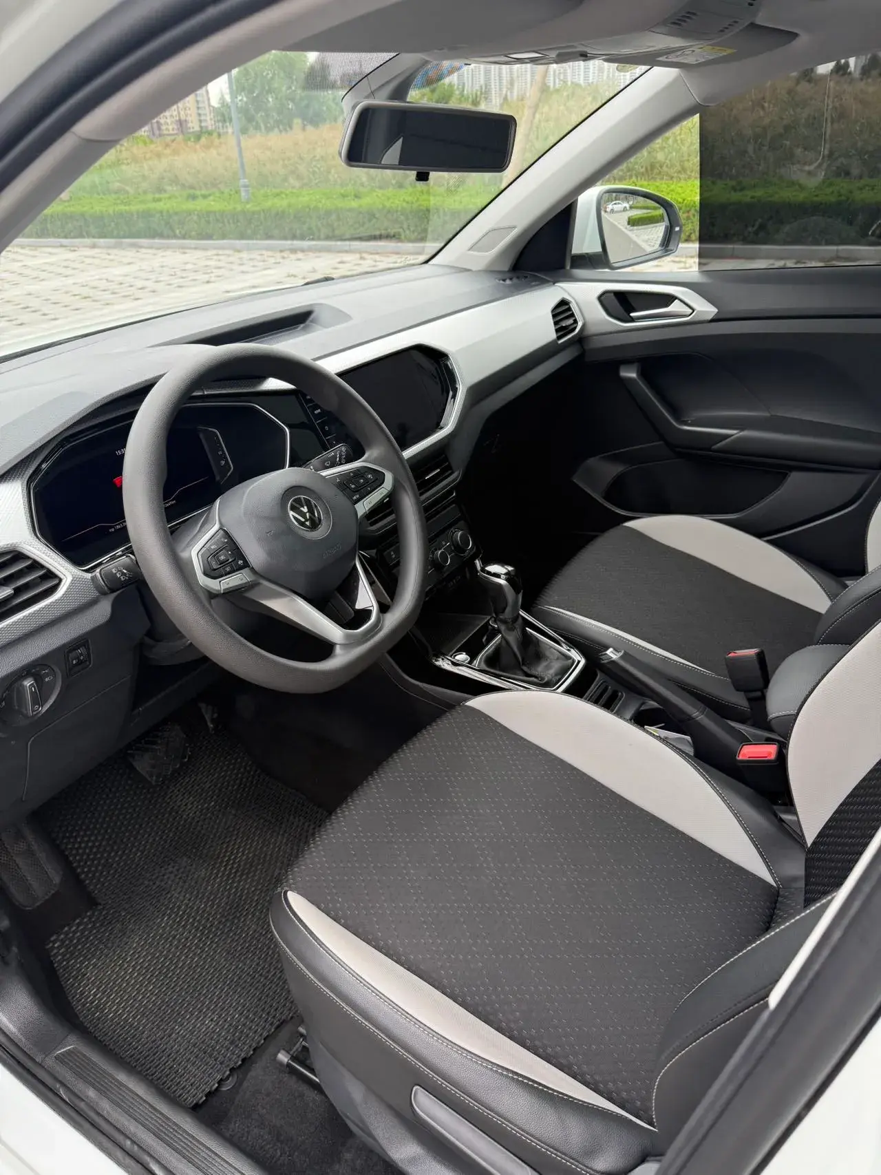 2023 VOLKSWAGEN TACQUA thumbnail 4