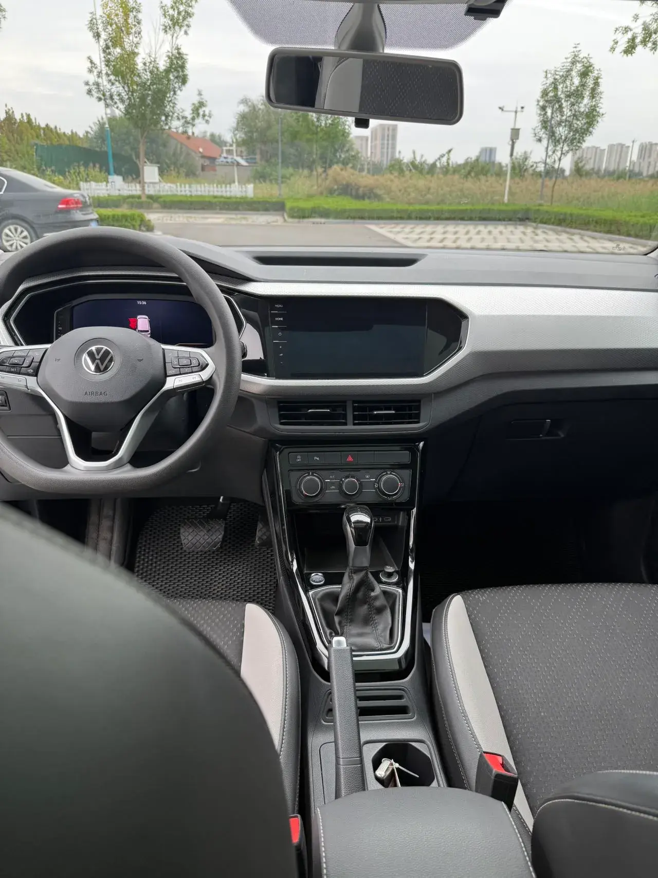 2023 VOLKSWAGEN TACQUA thumbnail 3