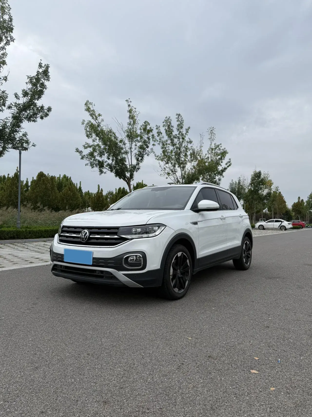 2023 VOLKSWAGEN TACQUA view 1