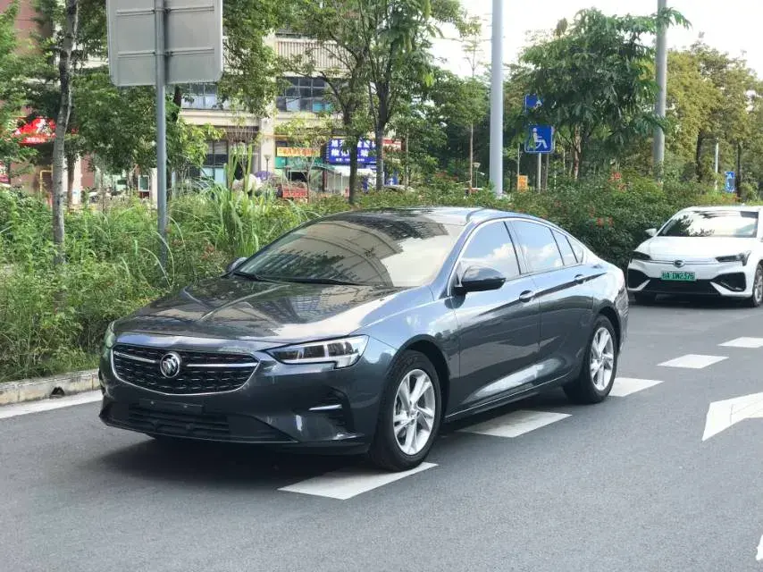 2021 Buick Regal 1.5T 169HP L4 9AT