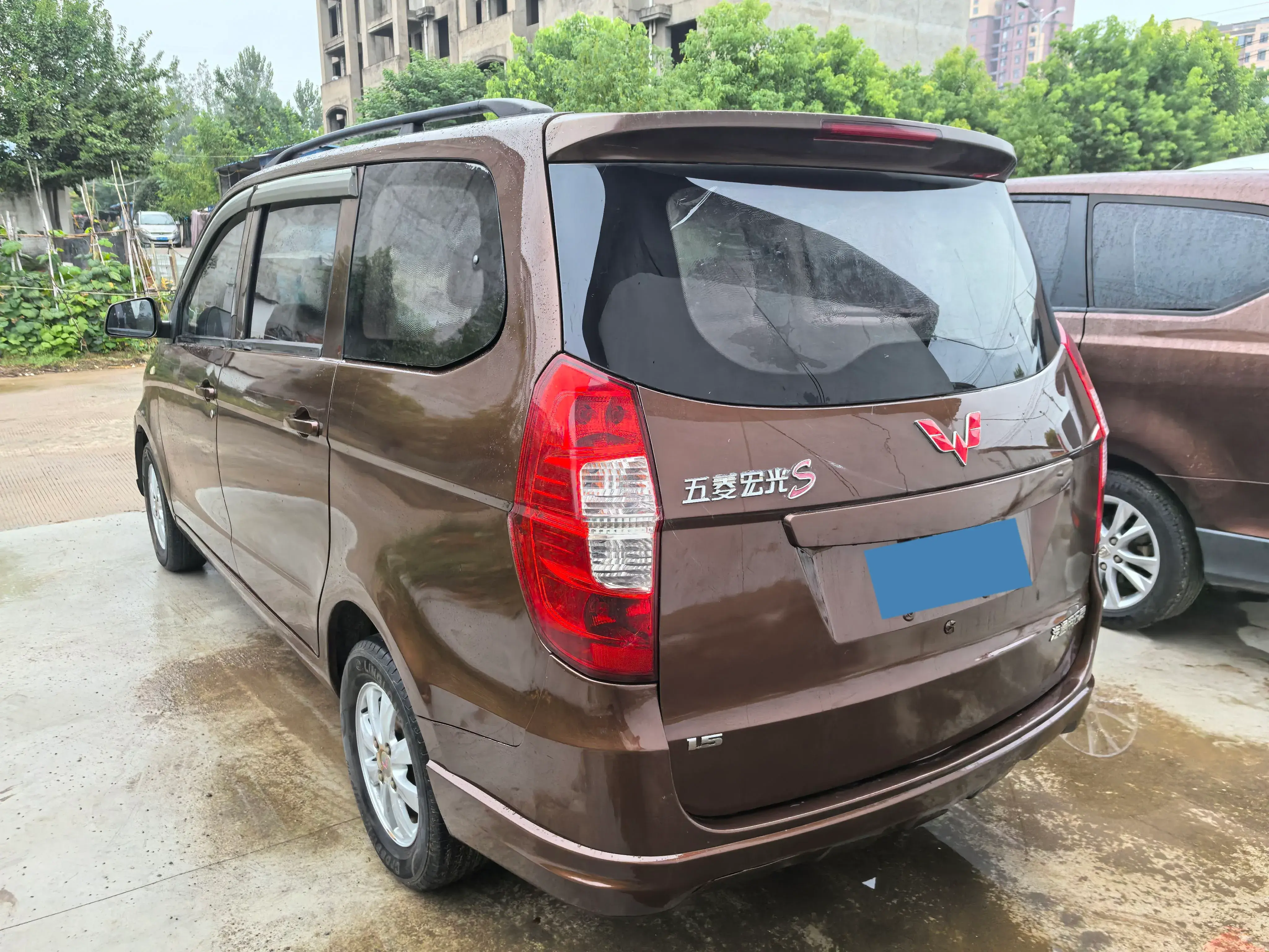 2016 WULING HONGGUANG thumbnail 4