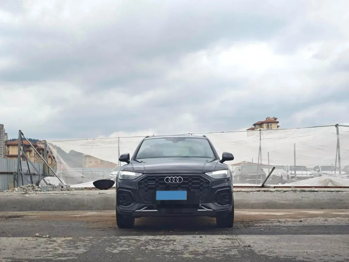 2023 AUDI Q5L thumbnail 2