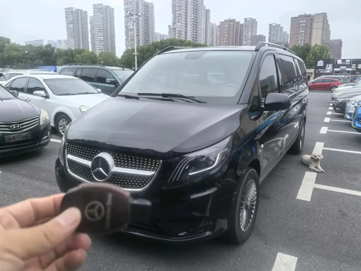 2021 Mercedes-Benz Vito 2.0T 211HP L4 9AT