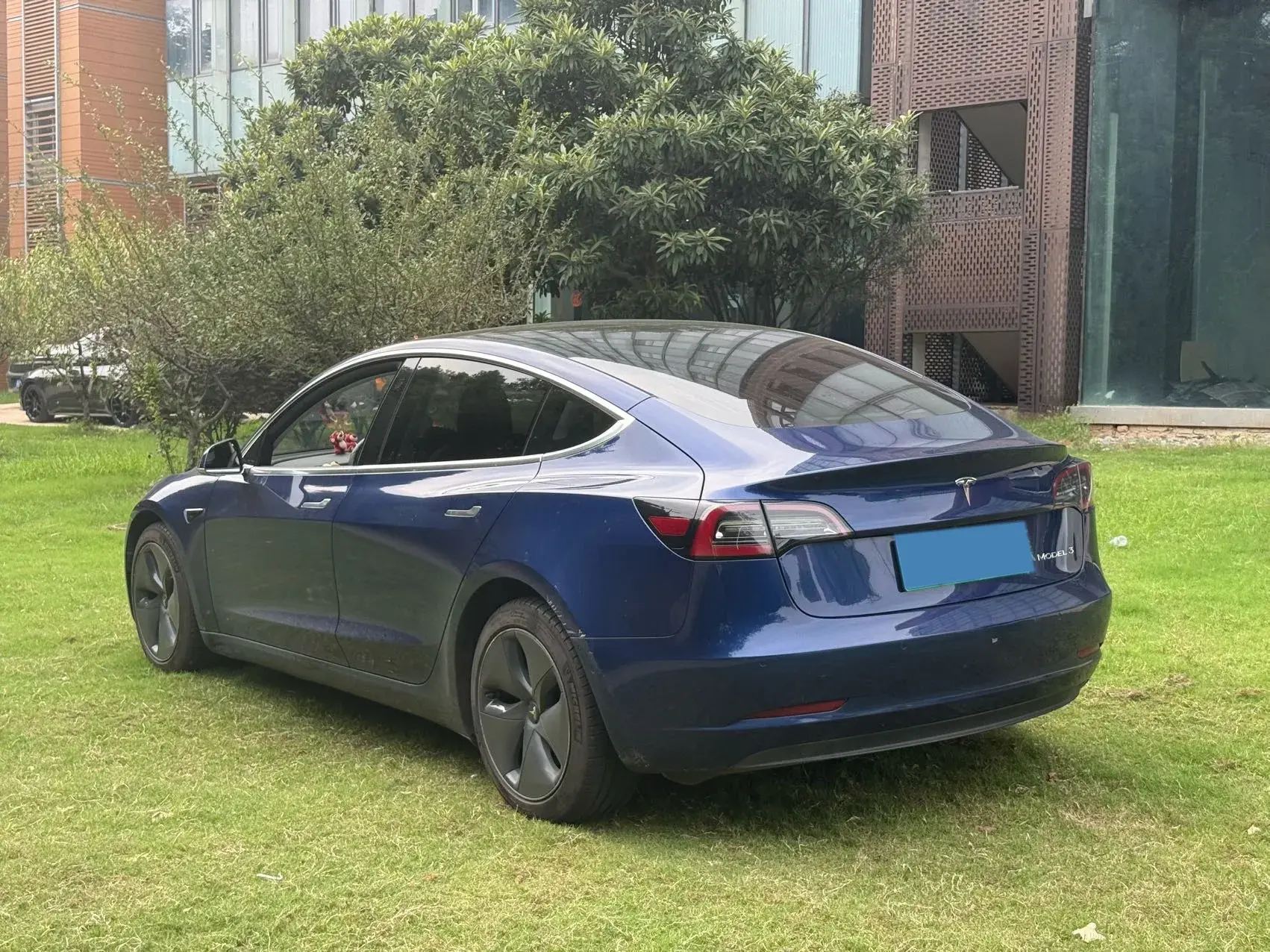 2020 TESLA MODEL thumbnail 2