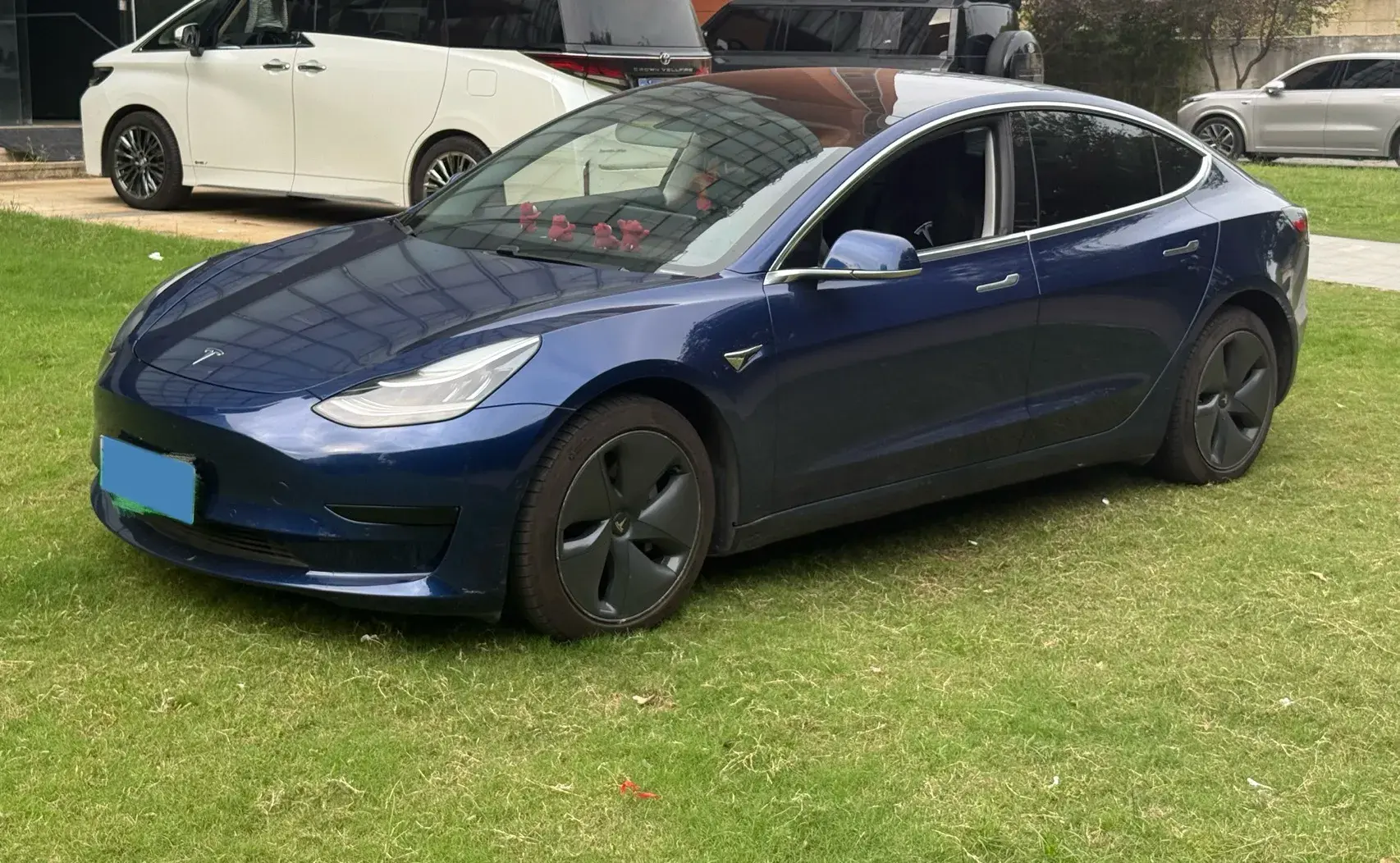 2020 TESLA MODEL view 1