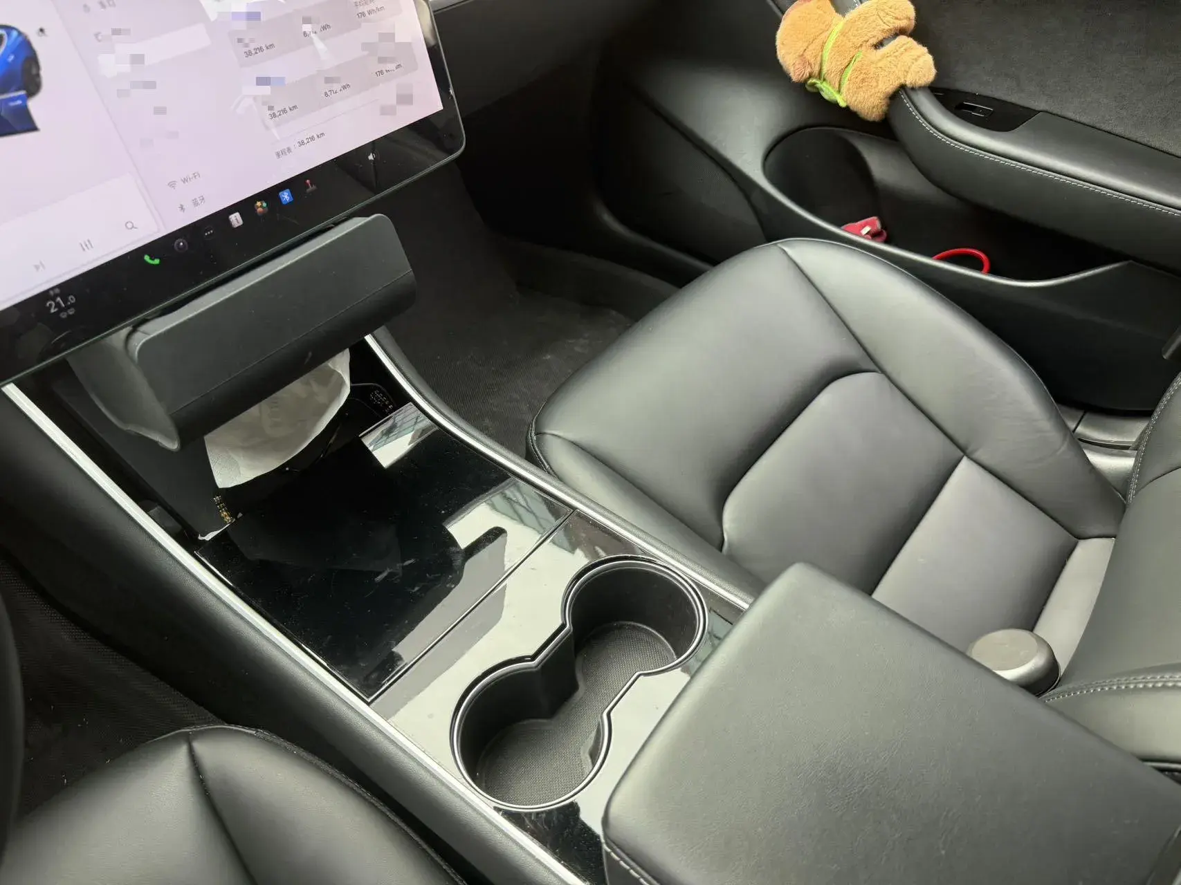 2020 TESLA MODEL thumbnail 4