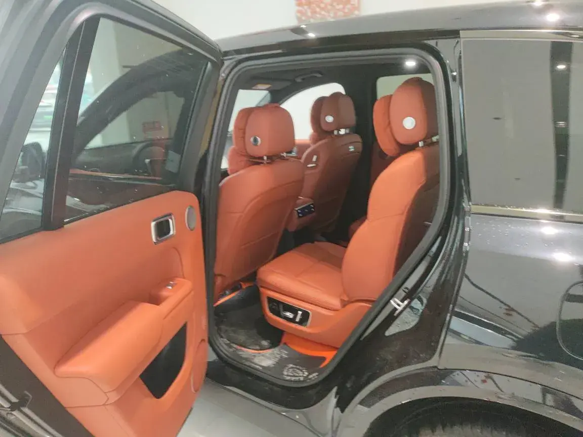 2024 LI L8 thumbnail 4