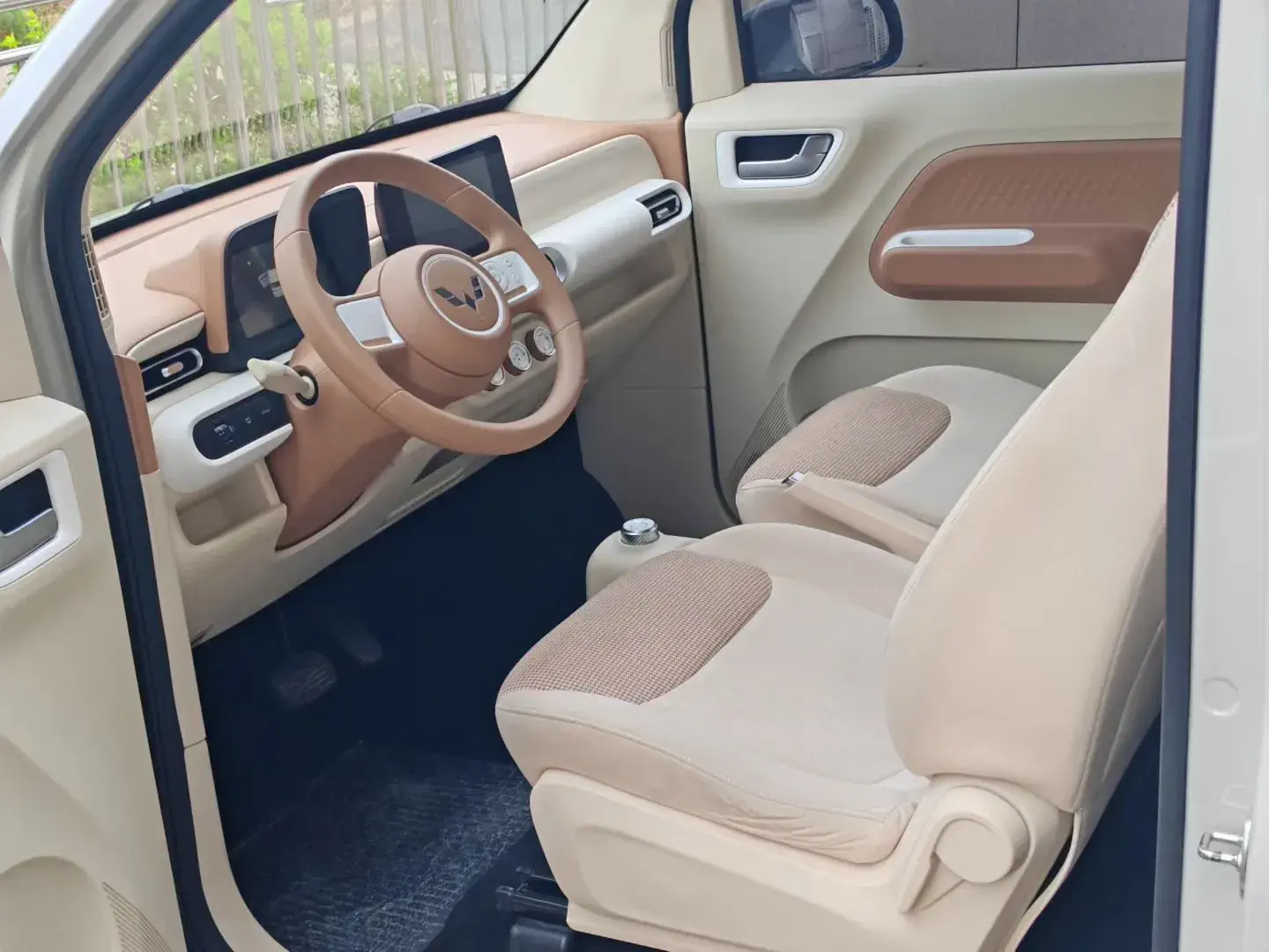 2024 WULING HONGGUANG thumbnail 4