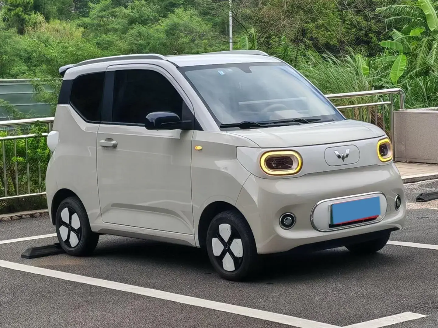 2024 WULING HONGGUANG thumbnail 3