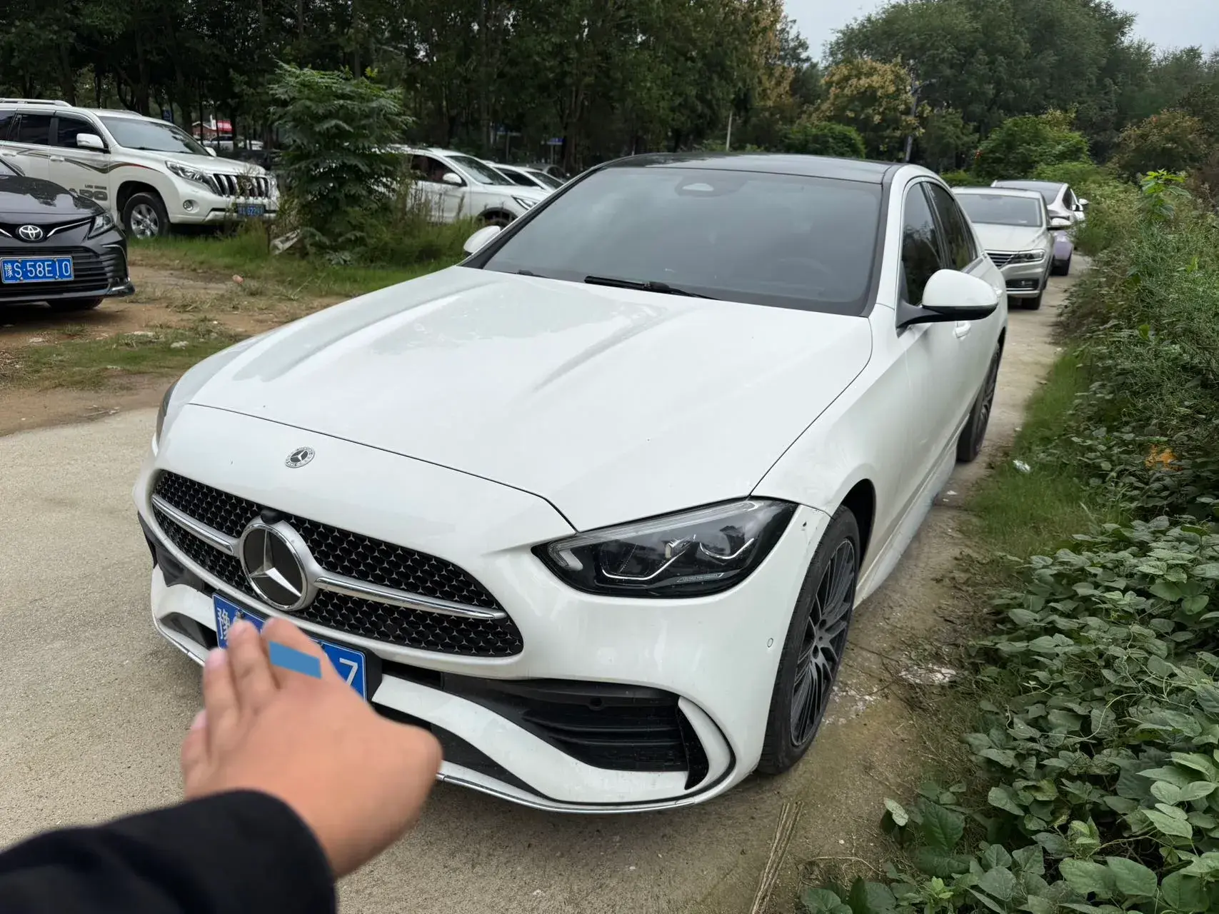 2024 MERCEDES-BENZ C view 1