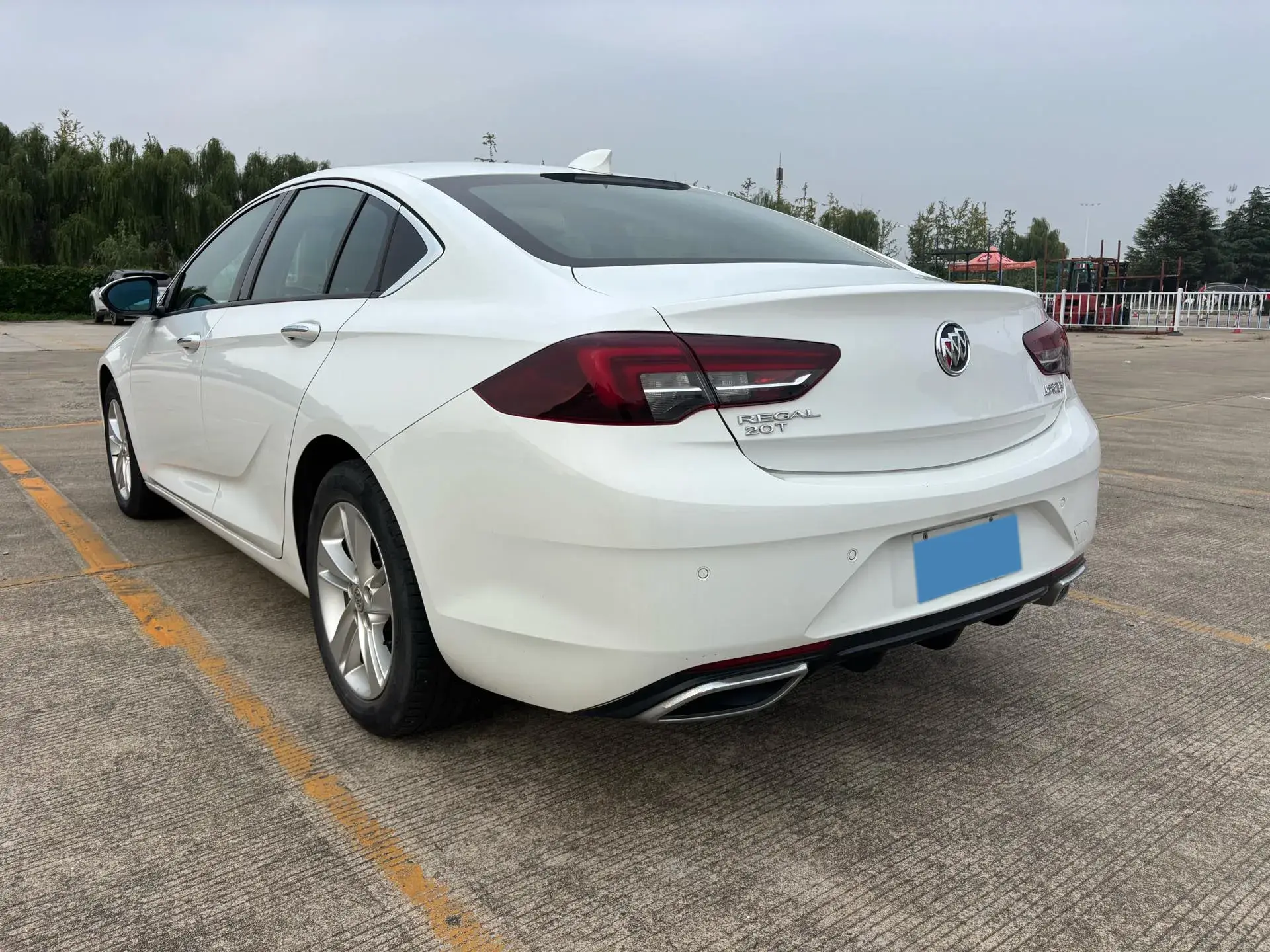 2019 BUICK REGAL thumbnail 4