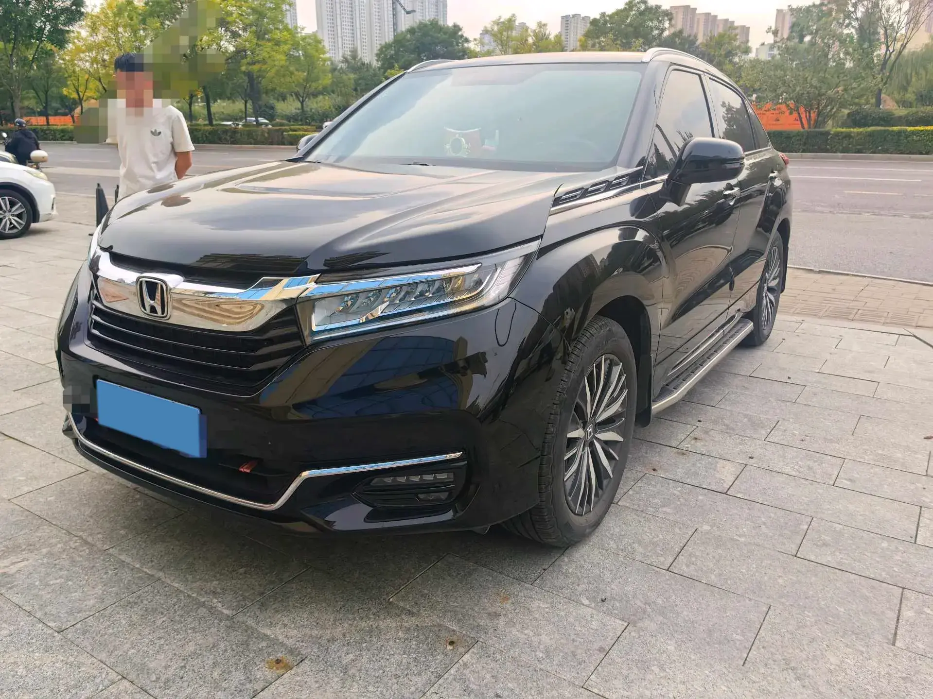 2020 HONDA AVANCIER view 1