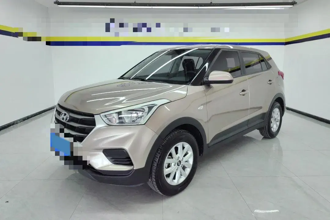 2017 HYUNDAI IX25 view 1