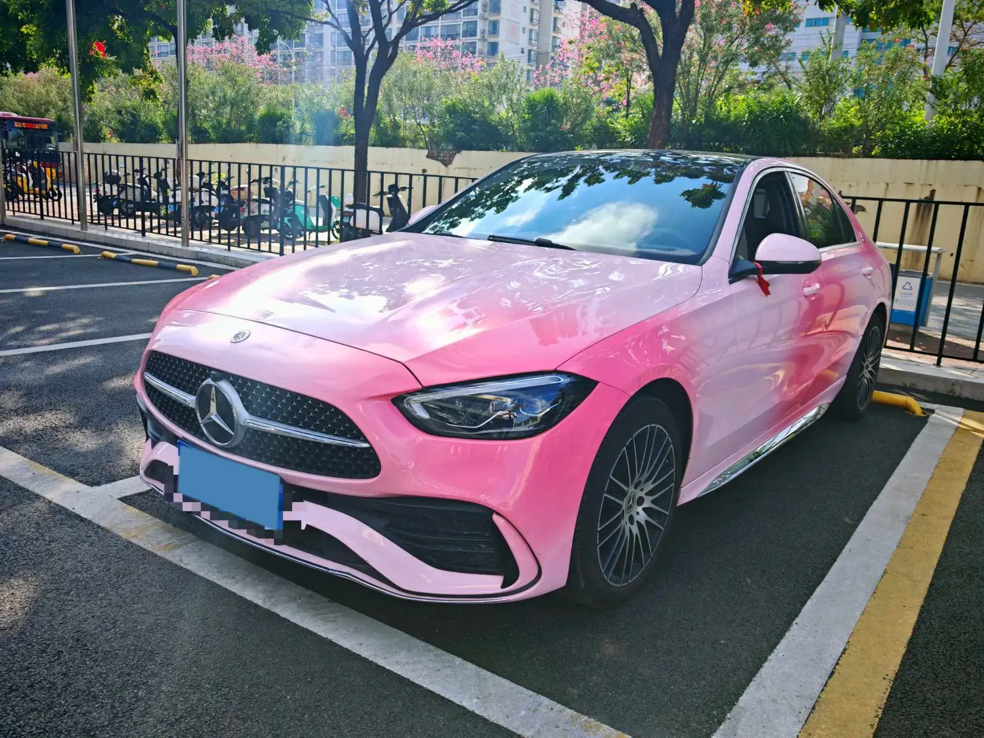 2025 MERCEDES-BENZ C view 1