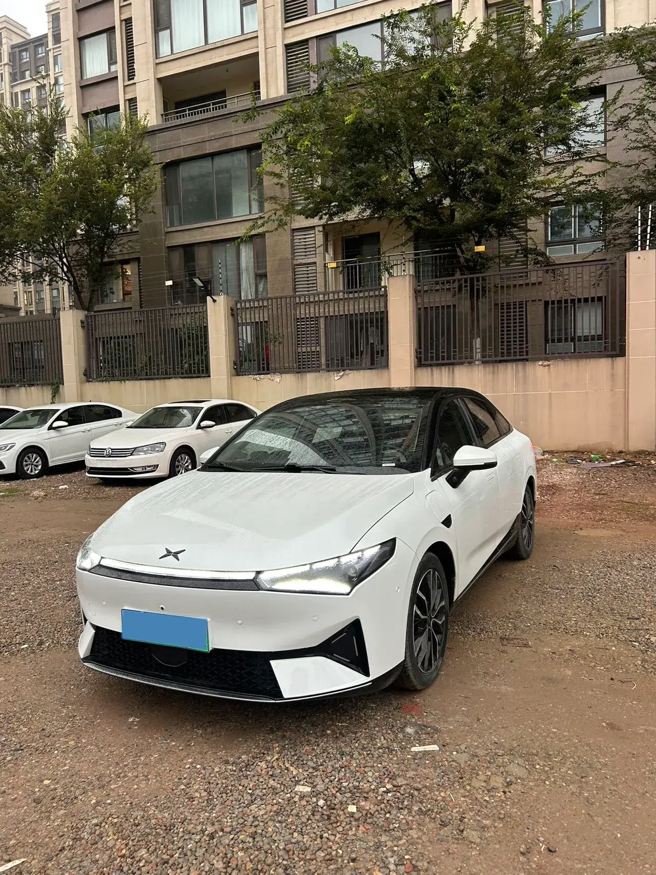 2021 XPENG P5 view 1