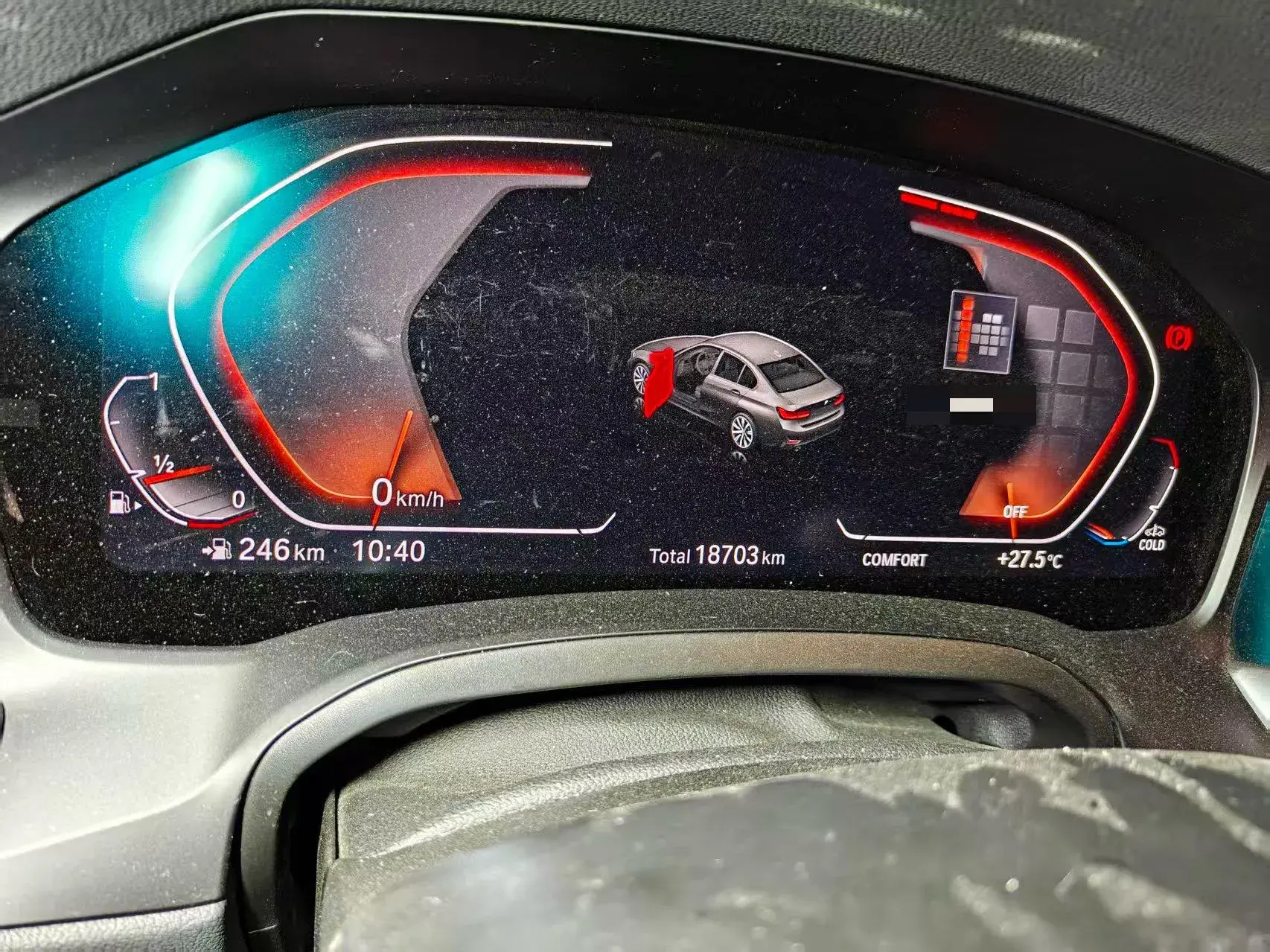 2022 BMW 3 thumbnail 4