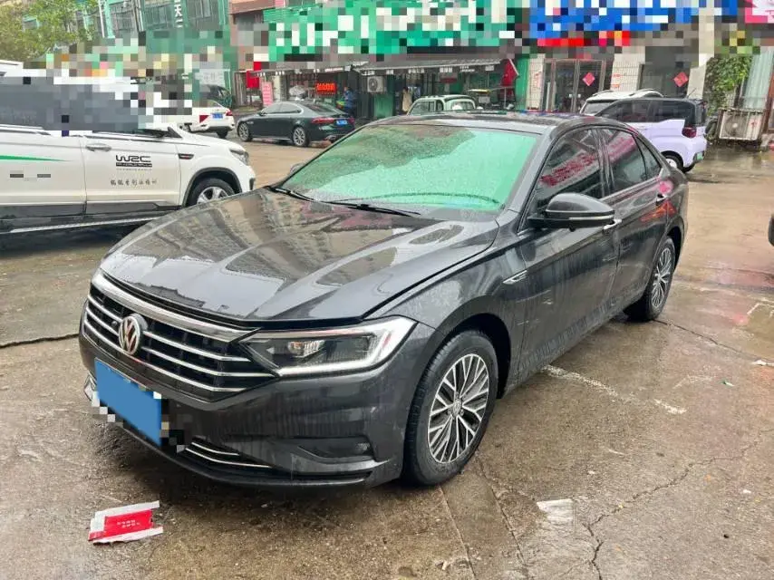 2019 VOLKSWAGEN SAGITAR view 1