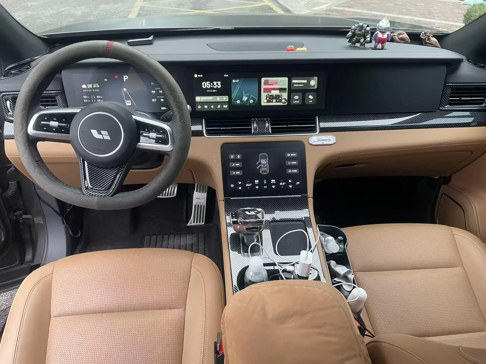 2021 LI ONE thumbnail 3