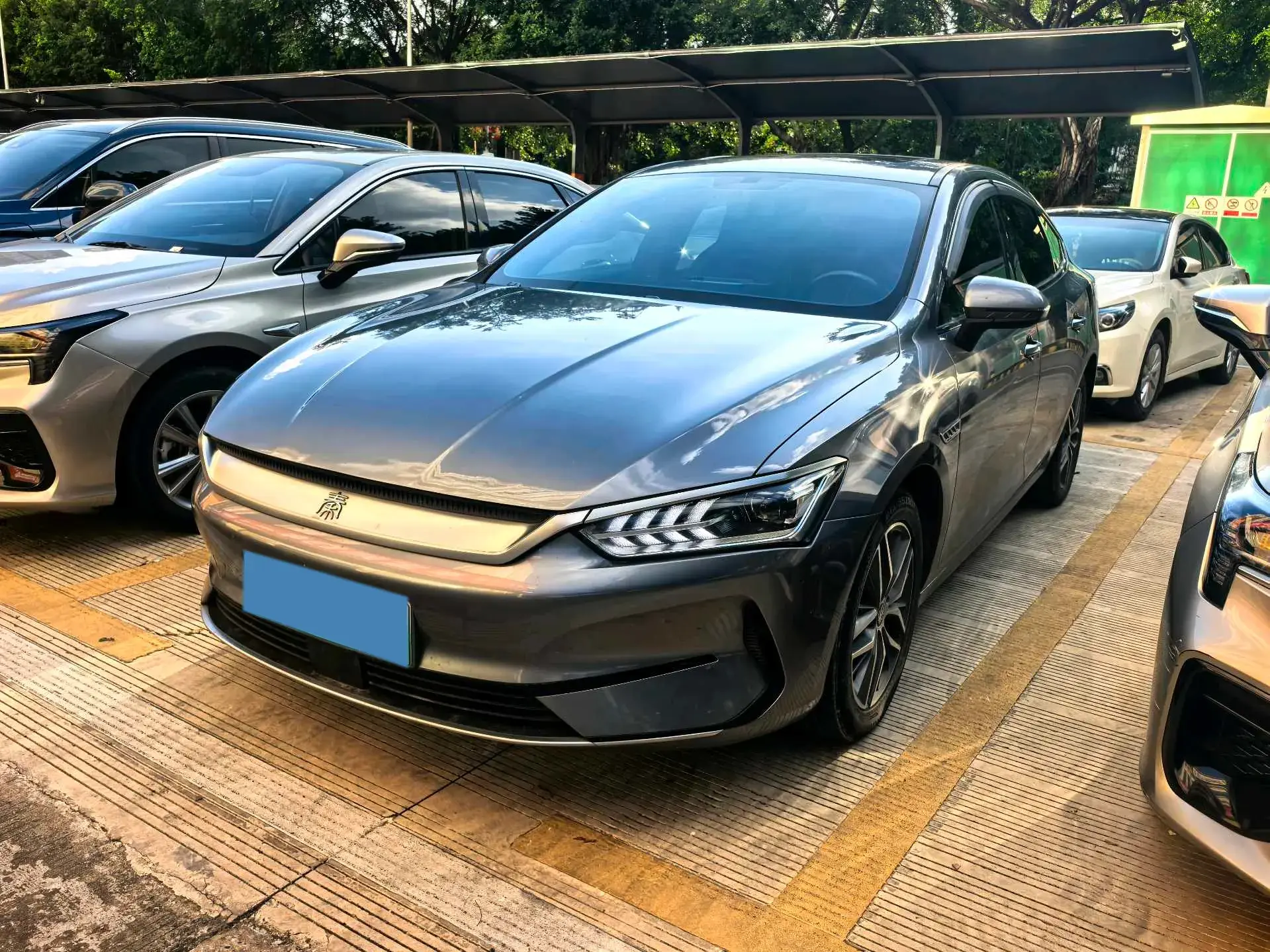 2021 BYD QIN view 1
