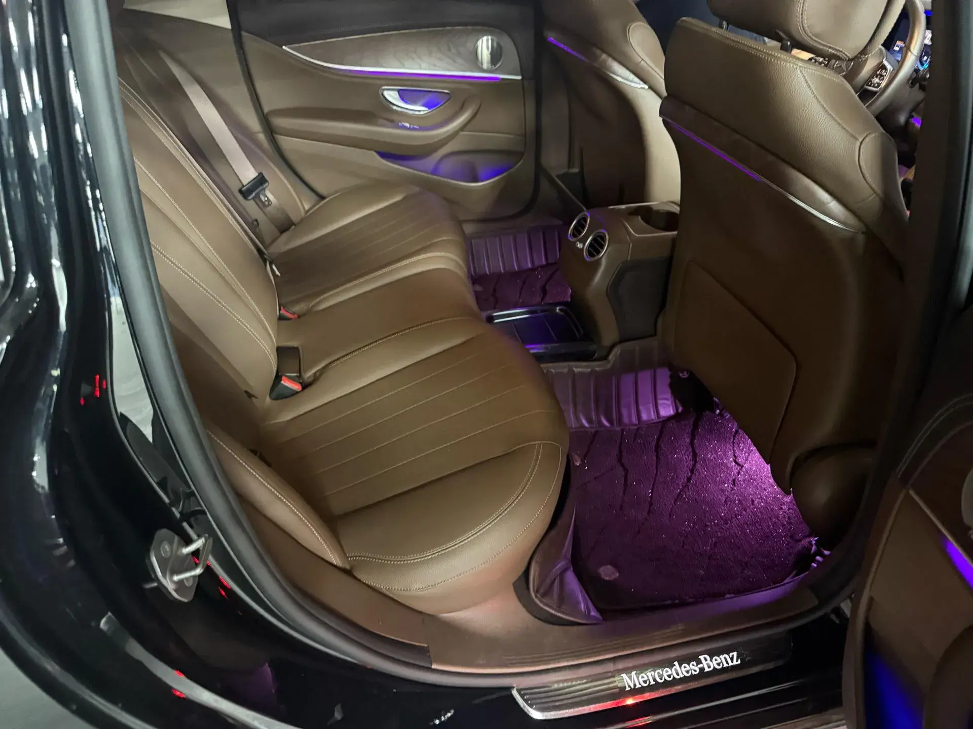 2020 MERCEDES-BENZ E thumbnail 4