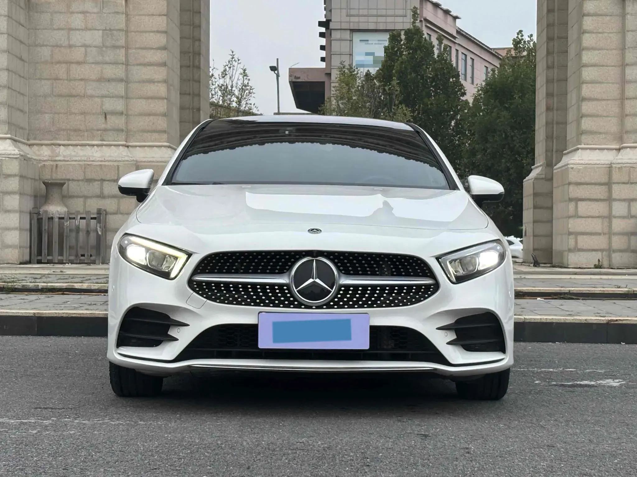 2020 MERCEDES-BENZ A thumbnail 2