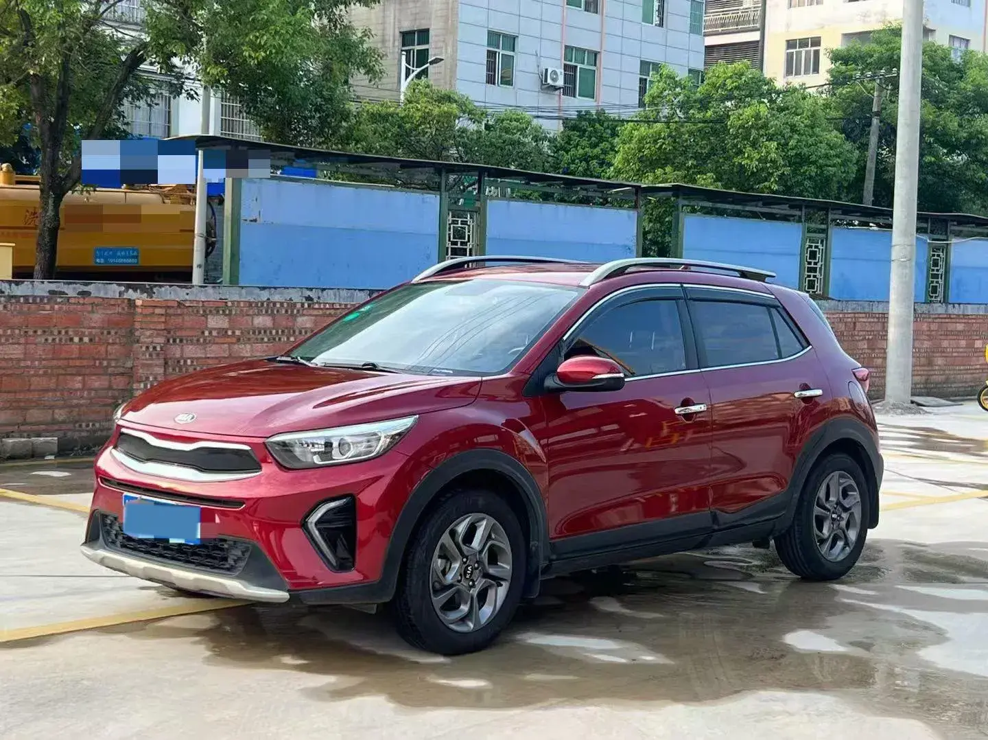 2019 KIA KX1 view 1