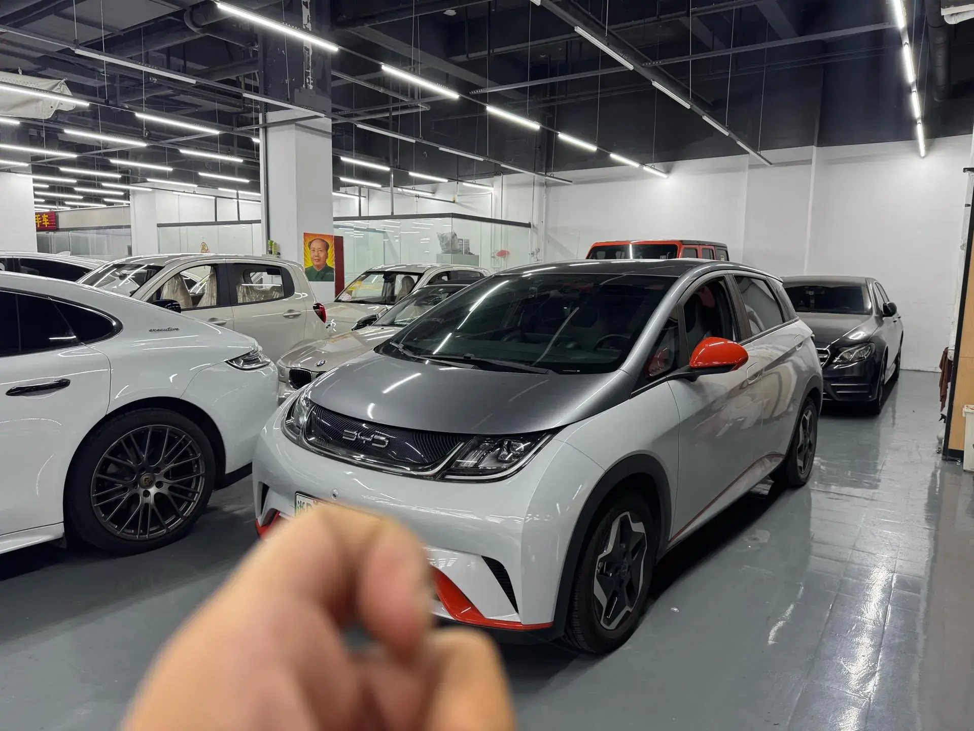 2021 BYD DOLPHIN view 1