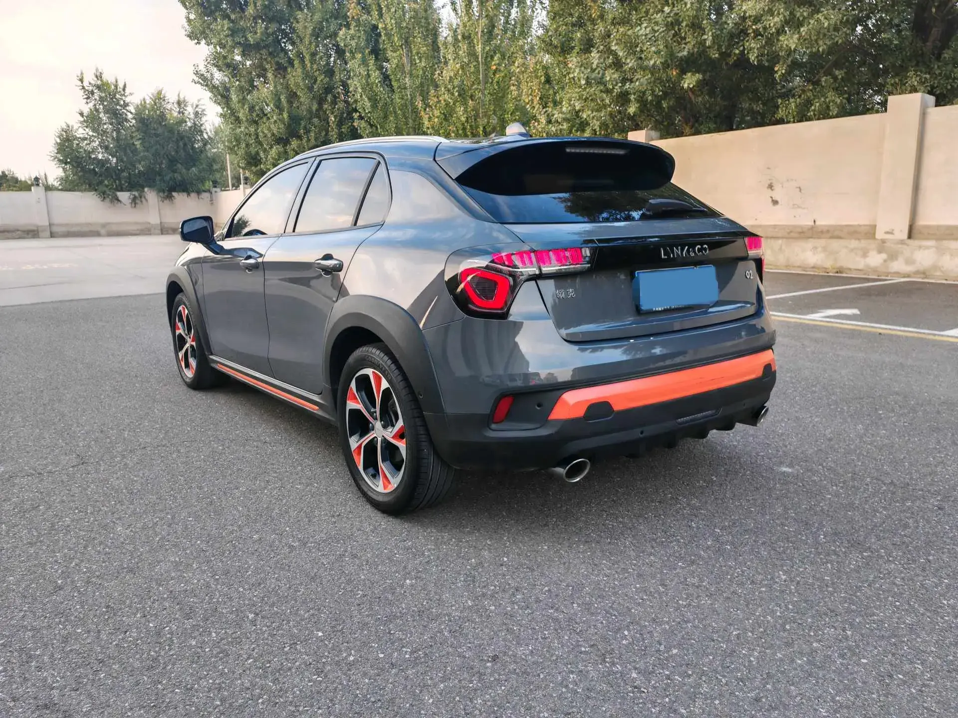 2019 LYNK&CO 02 thumbnail 4