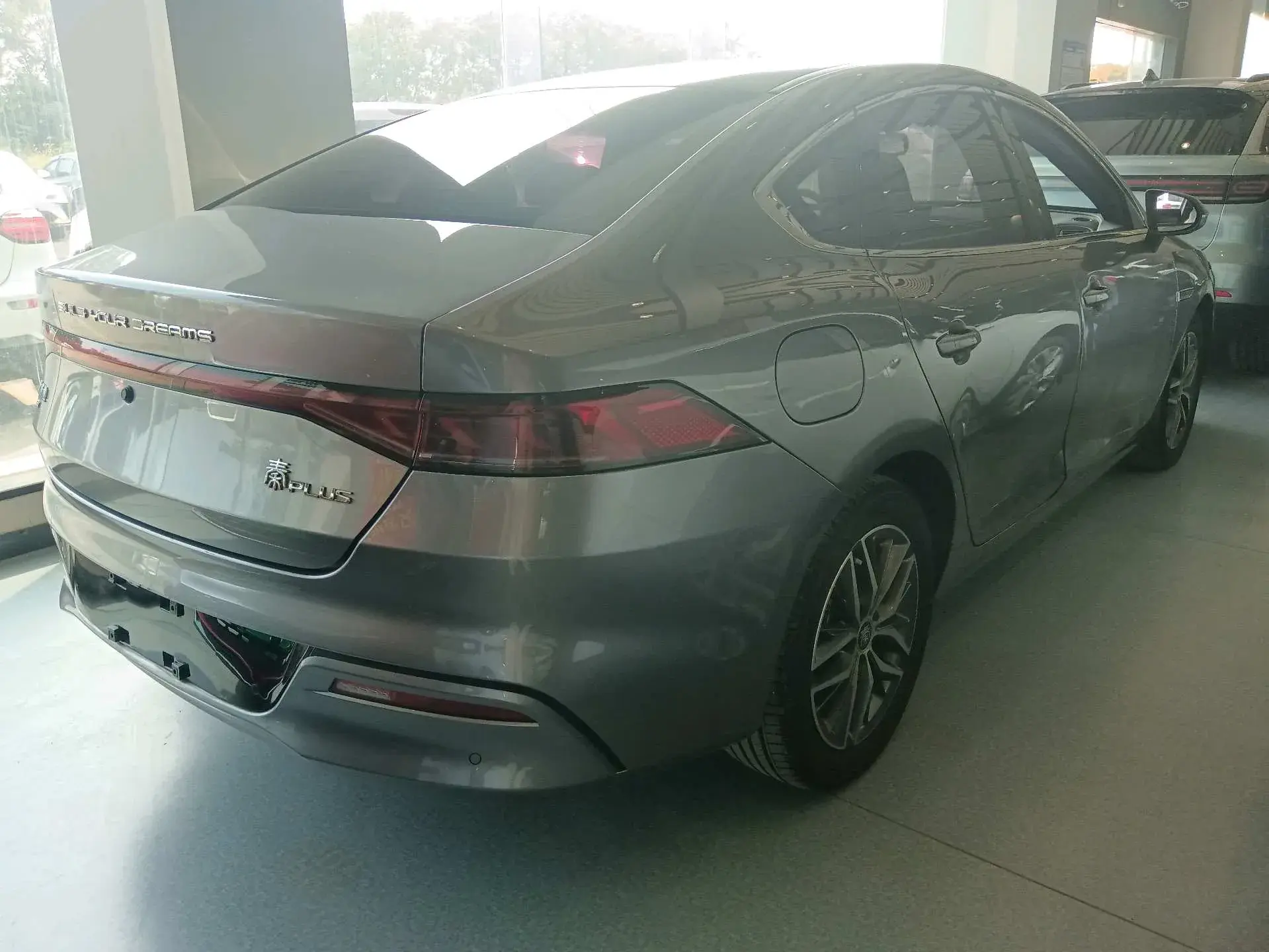 2021 BYD QIN thumbnail 4