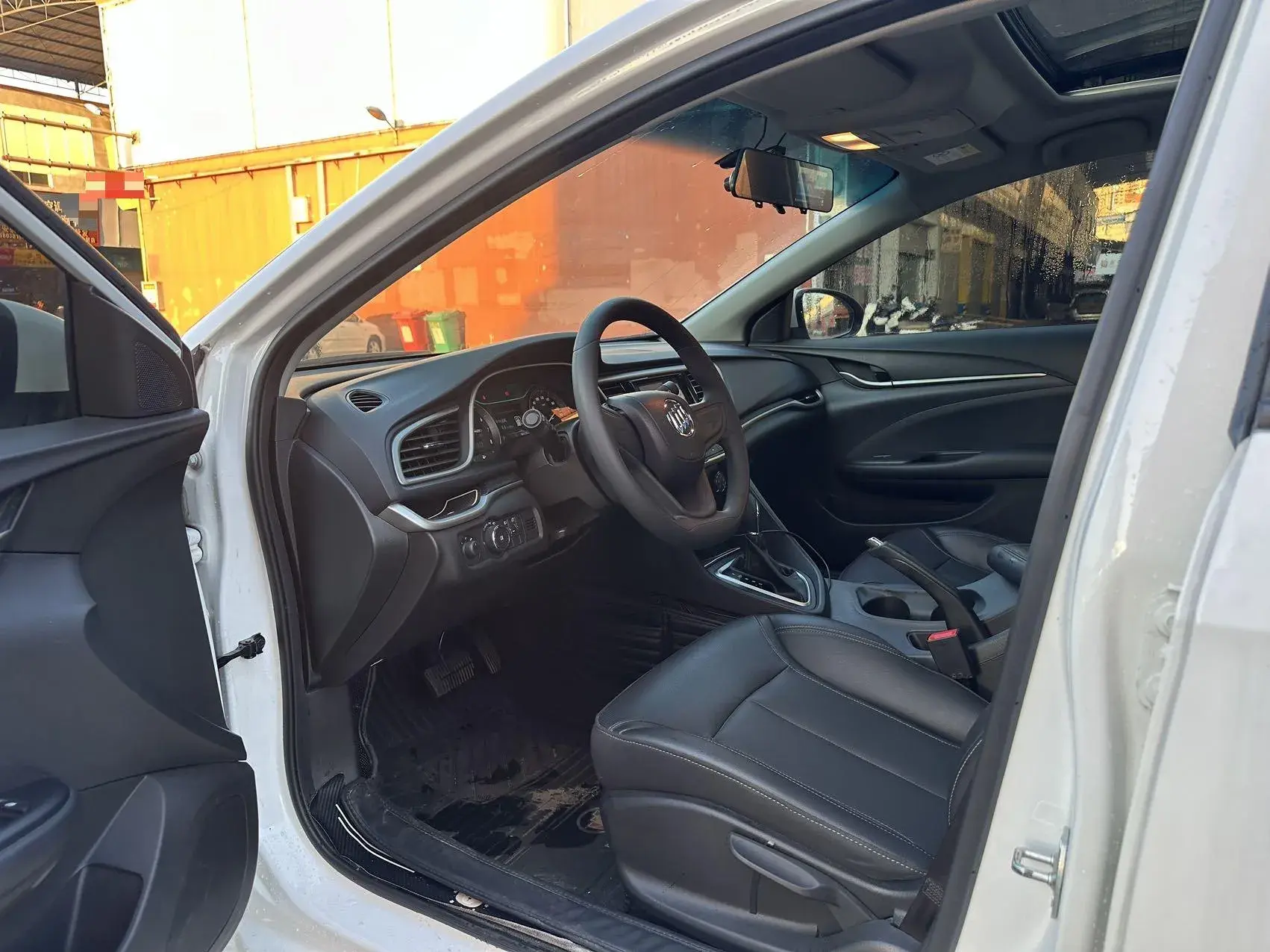 2021 BUICK EXCELLE thumbnail 3