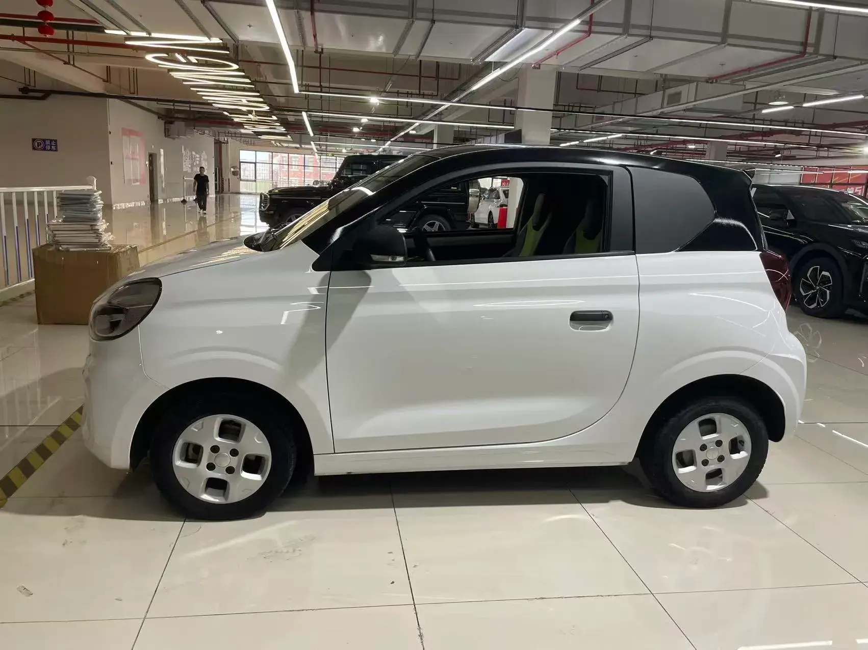 2021 ROEWE CLEVER thumbnail 3