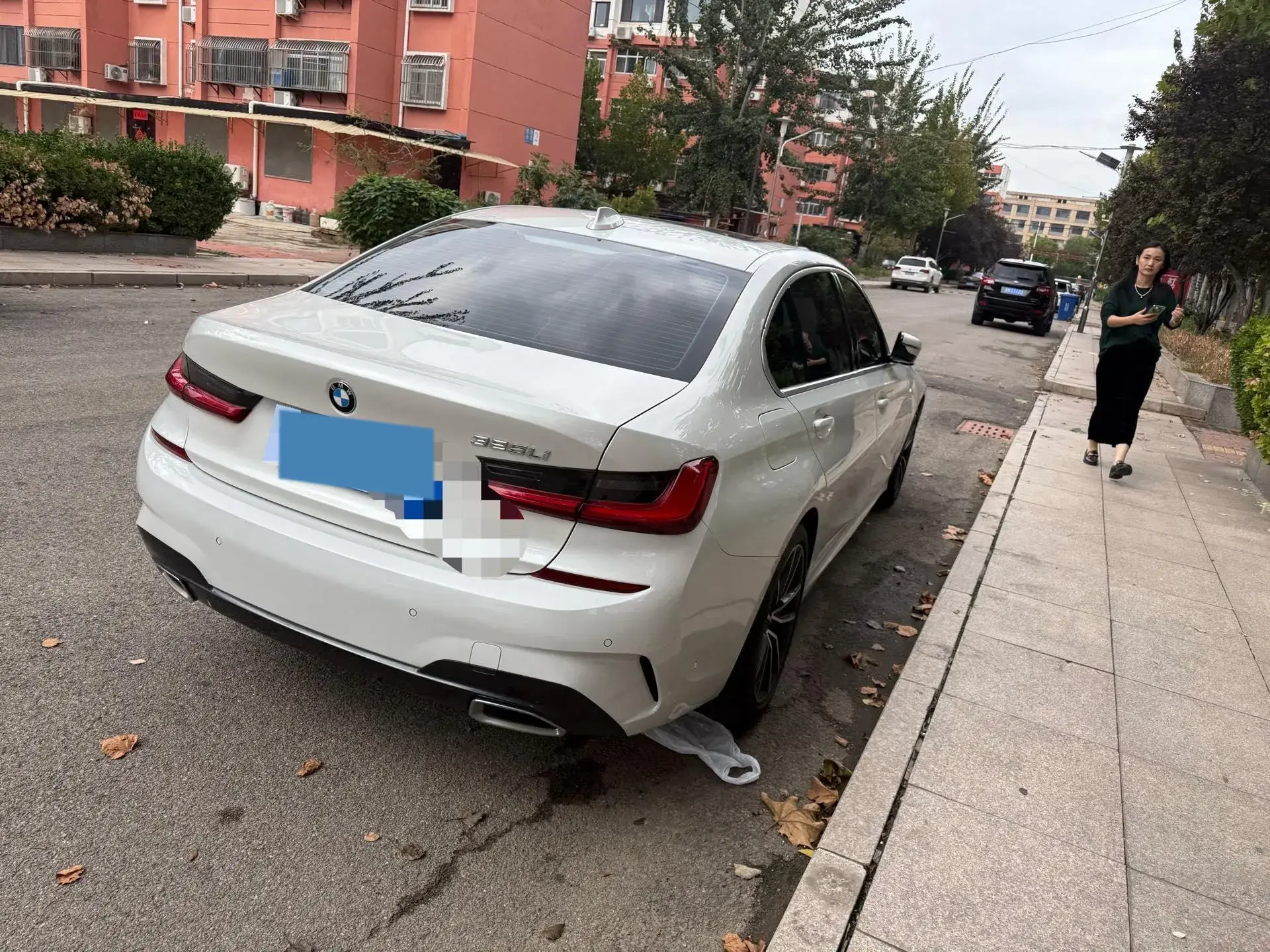 2021 BMW 3 thumbnail 2