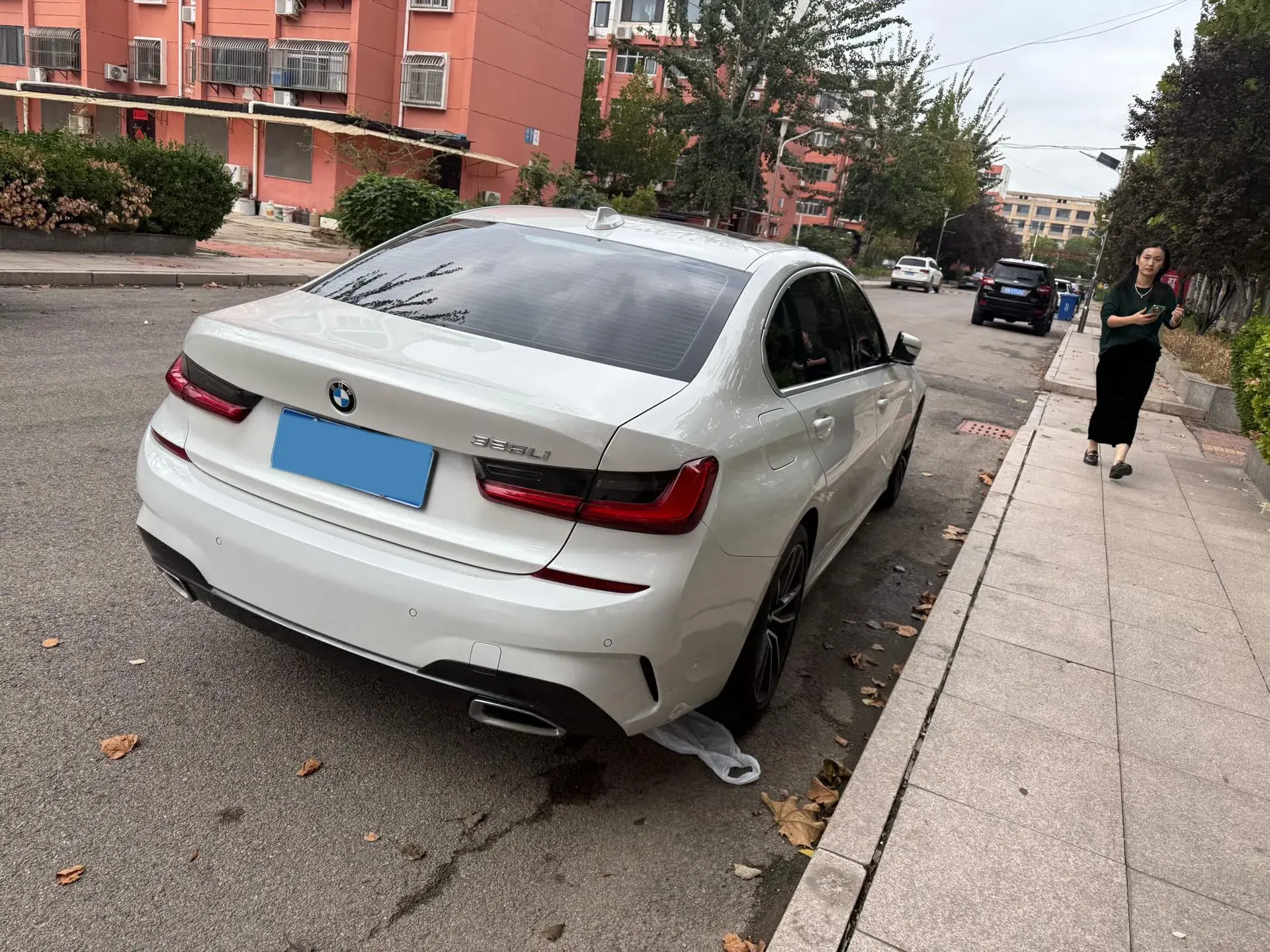 2021 BMW 3 thumbnail 4