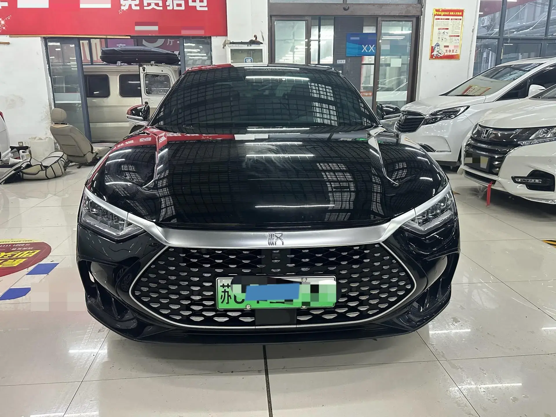 2024 BYD HAN thumbnail 2