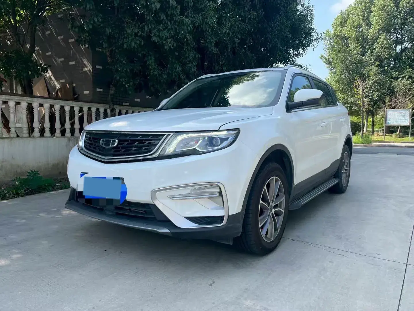 2021 GEELY AZKARRA view 1