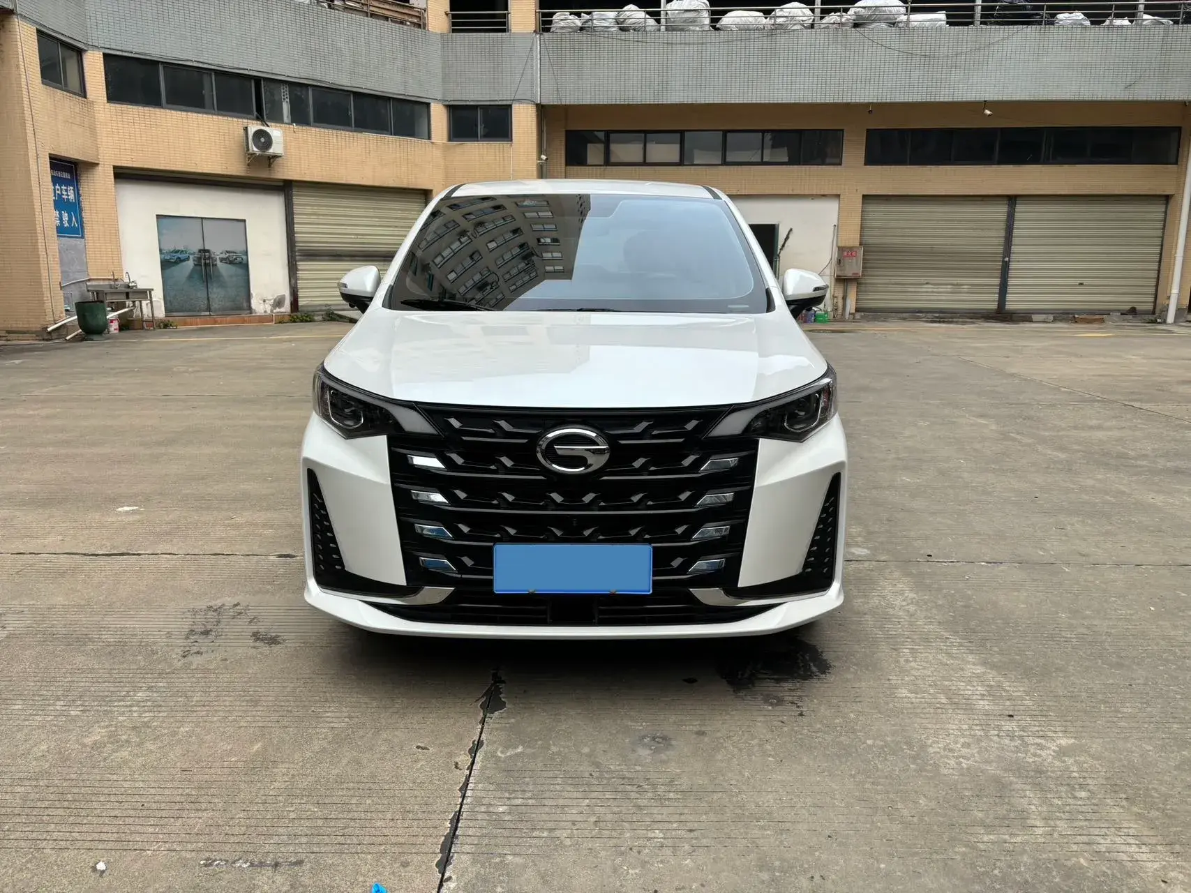 2023 GAC TRUMPCHI thumbnail 2