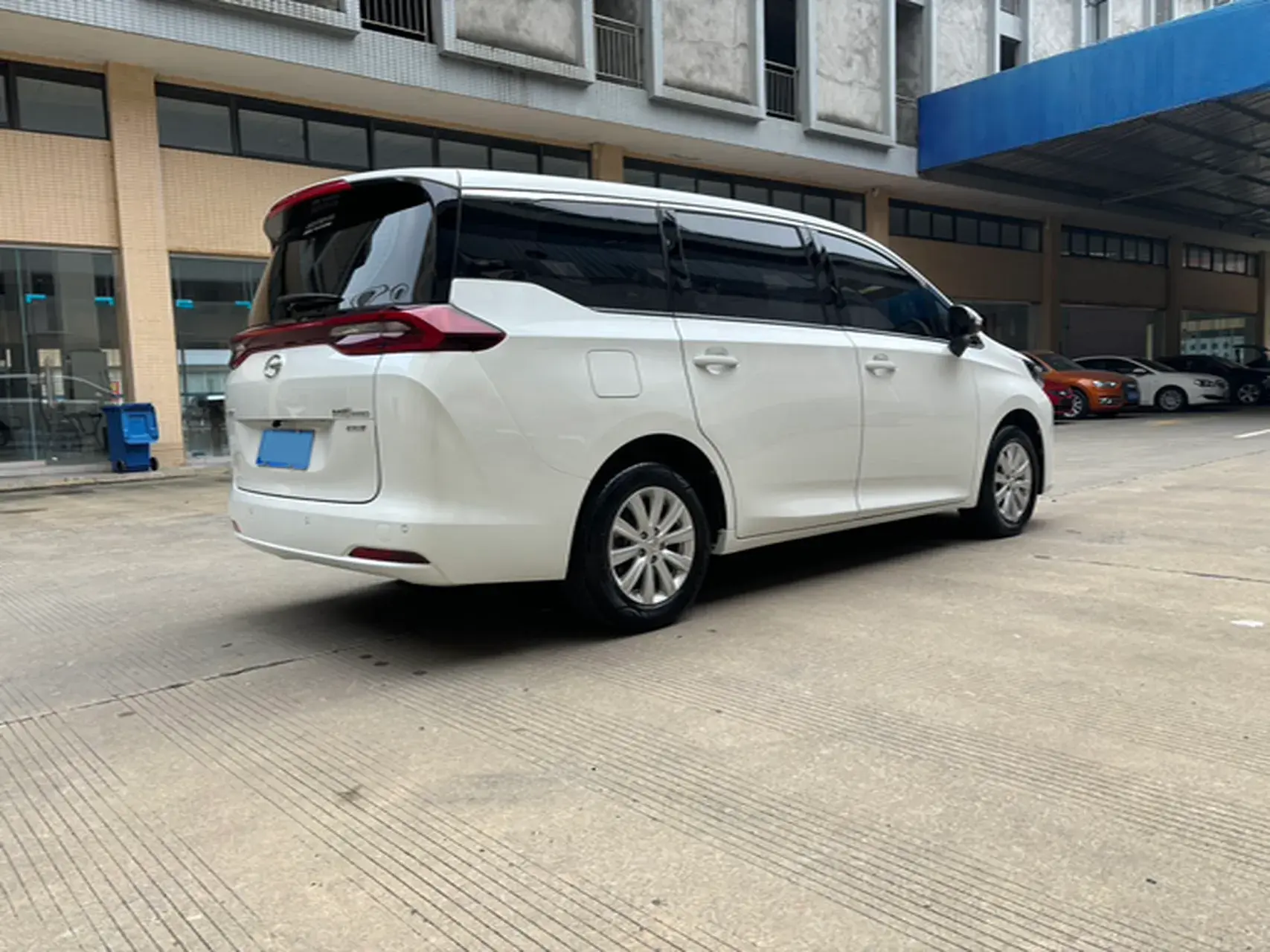 2023 GAC TRUMPCHI thumbnail 3