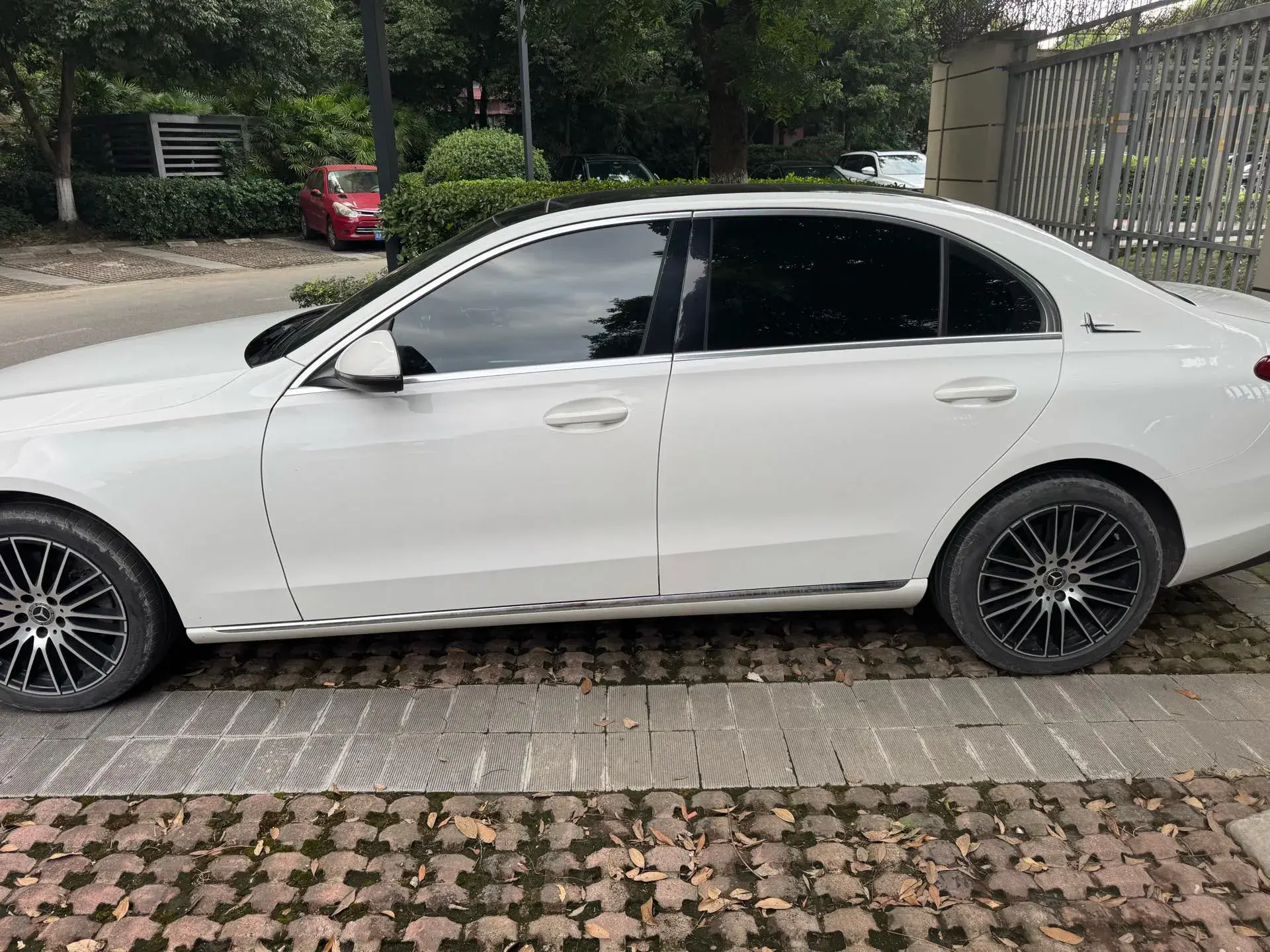 2022 MERCEDES-BENZ C thumbnail 2