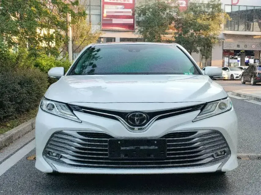 2019 TOYOTA CAMRY thumbnail 2